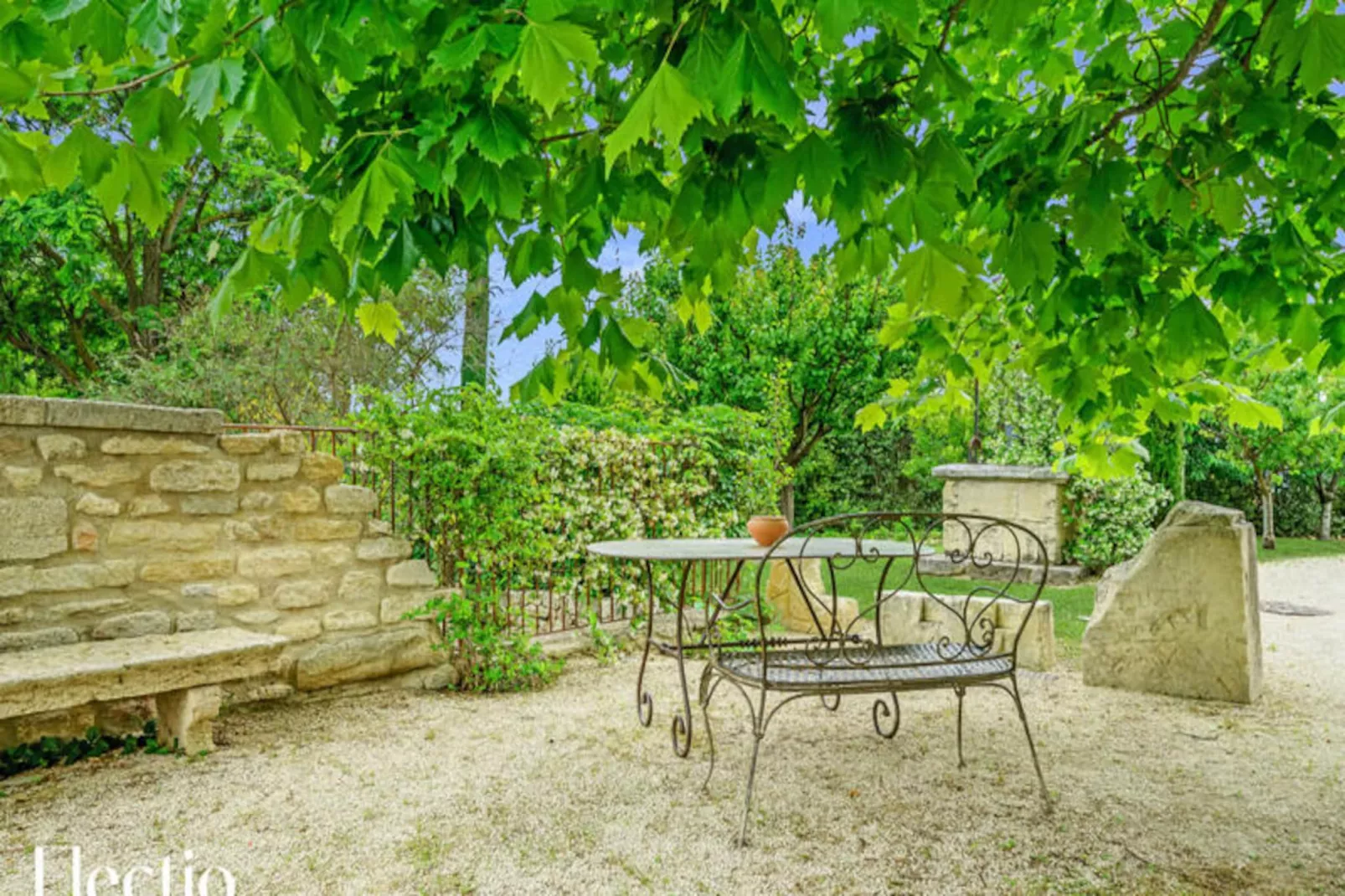 Loggia 11 Platane | R&eacute;sidence Les Petitons-Niet-getagd