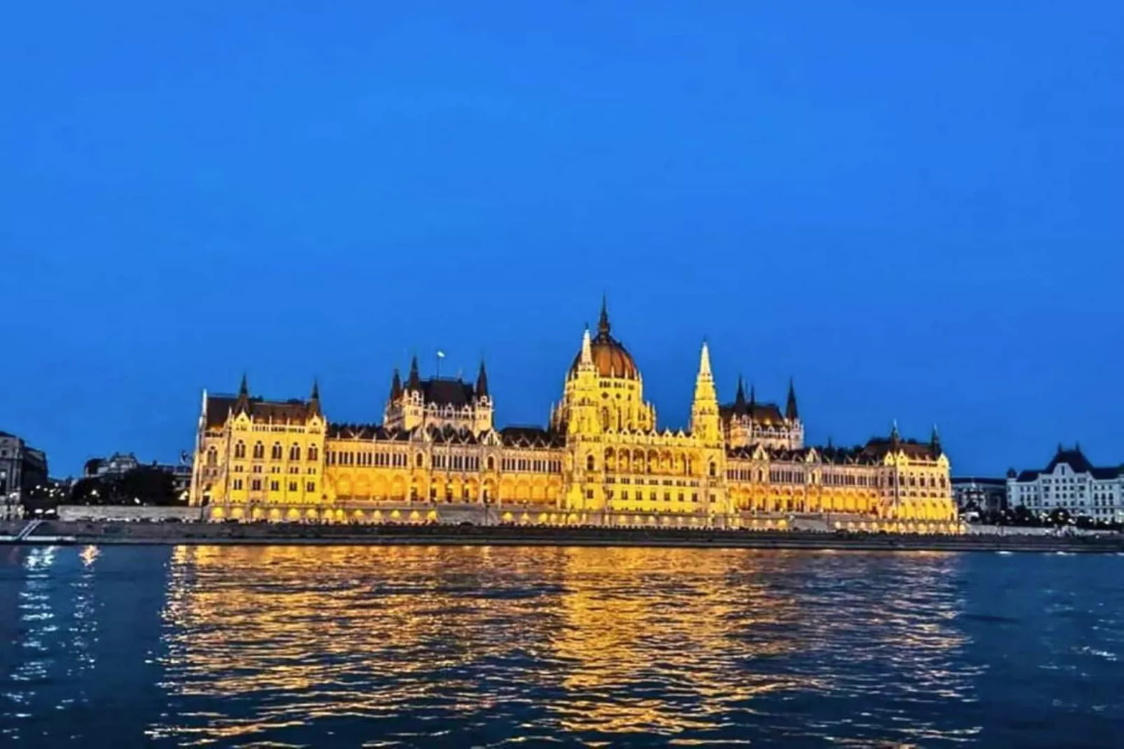 Ferienhaus Donauknie-Gebieden zomer 20km