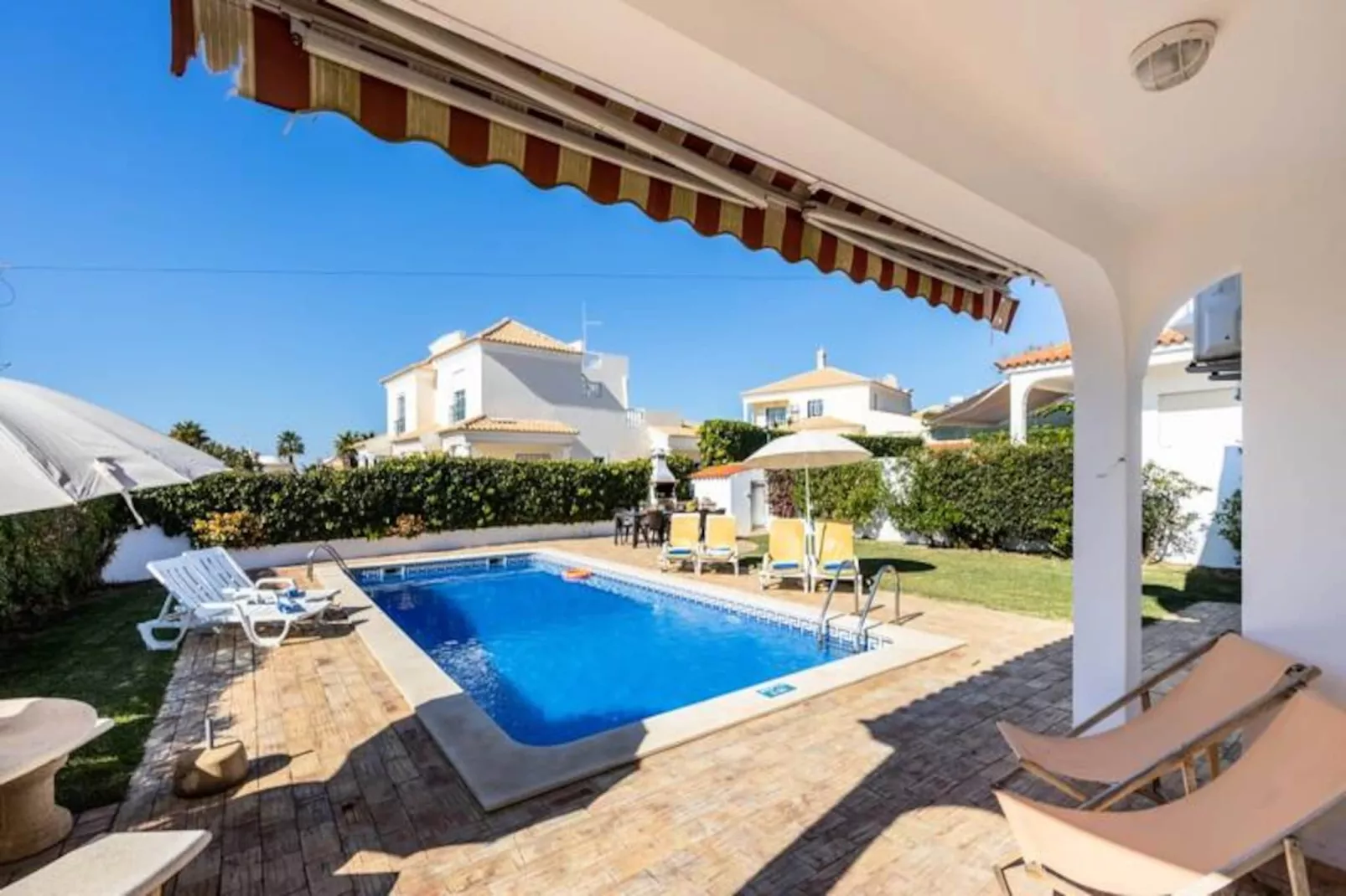 Villa Dos Netos Albufeira-Niet-getagd