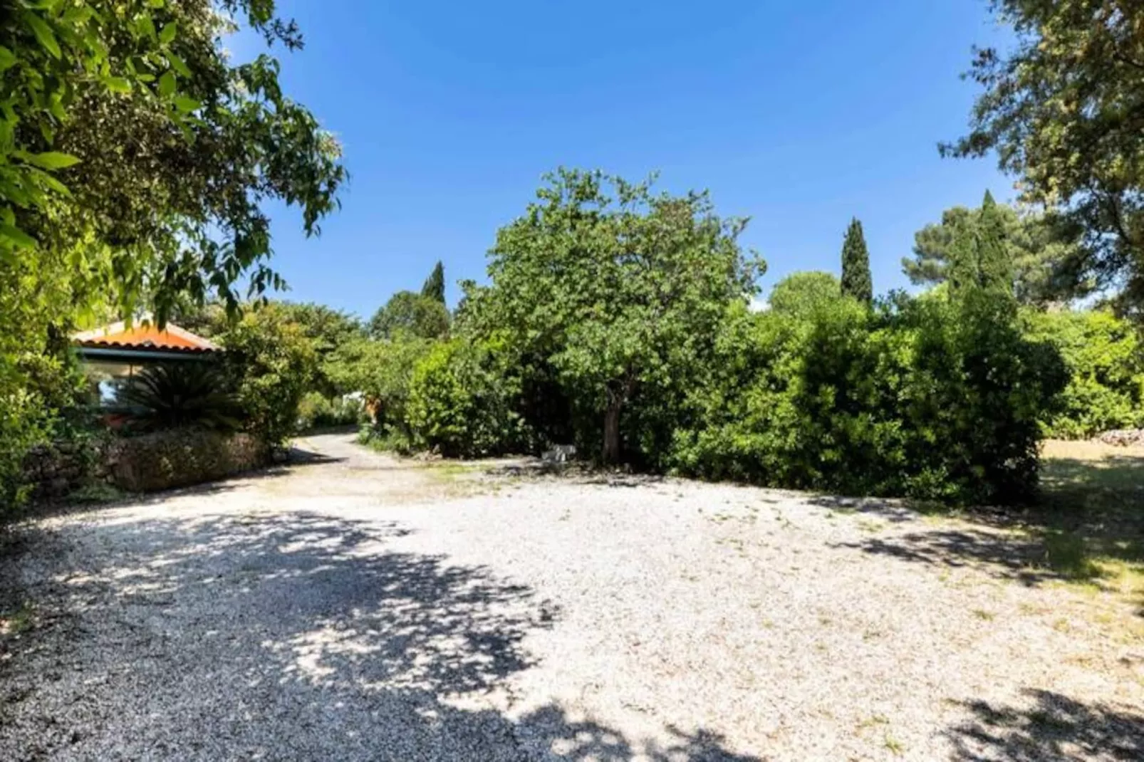 06bv2 : Joli Cottage Au Calme Avec Piscine-Niet-getagd