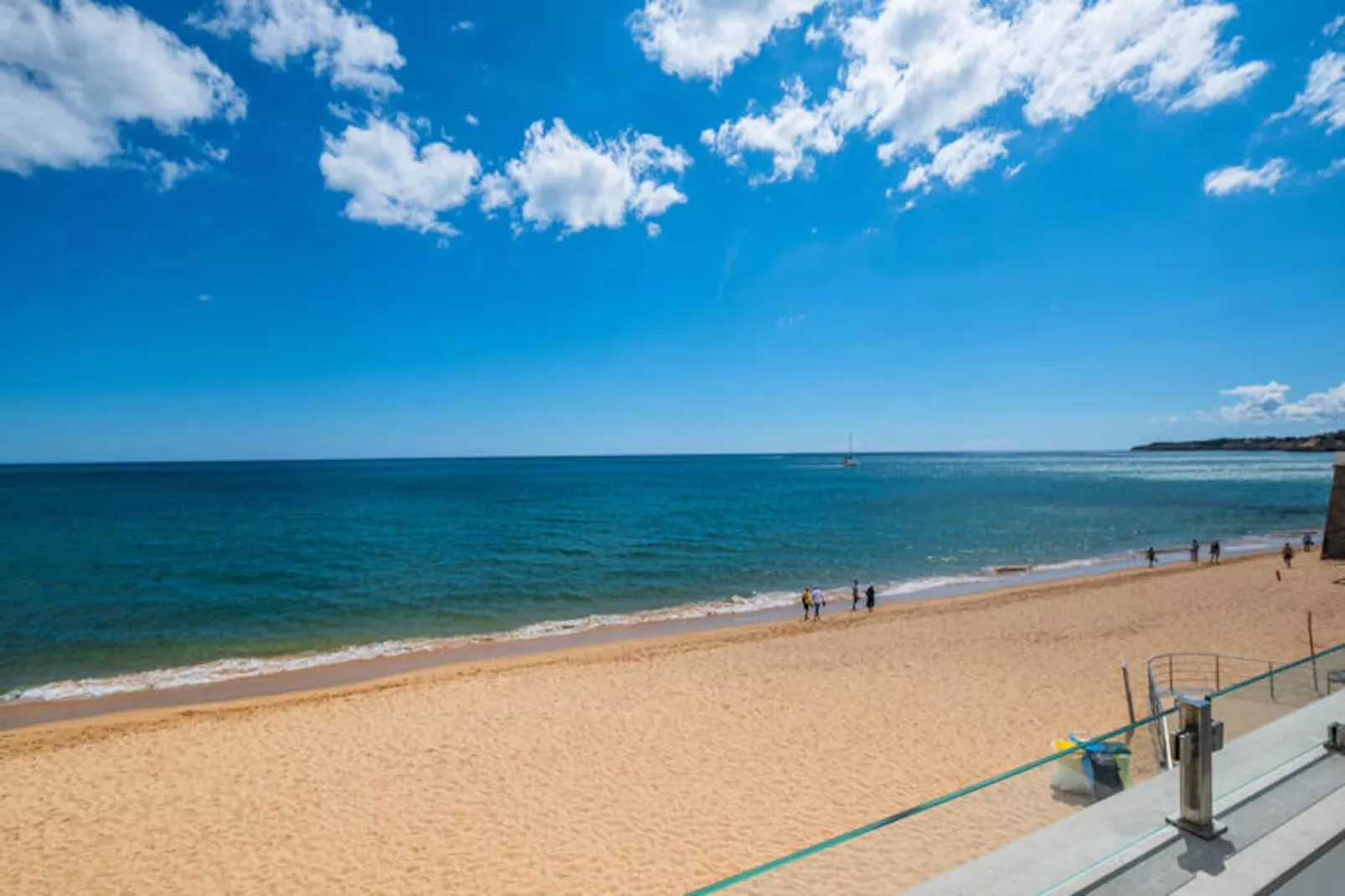 Appartements à Armaçao de Pera-Niet-getagd