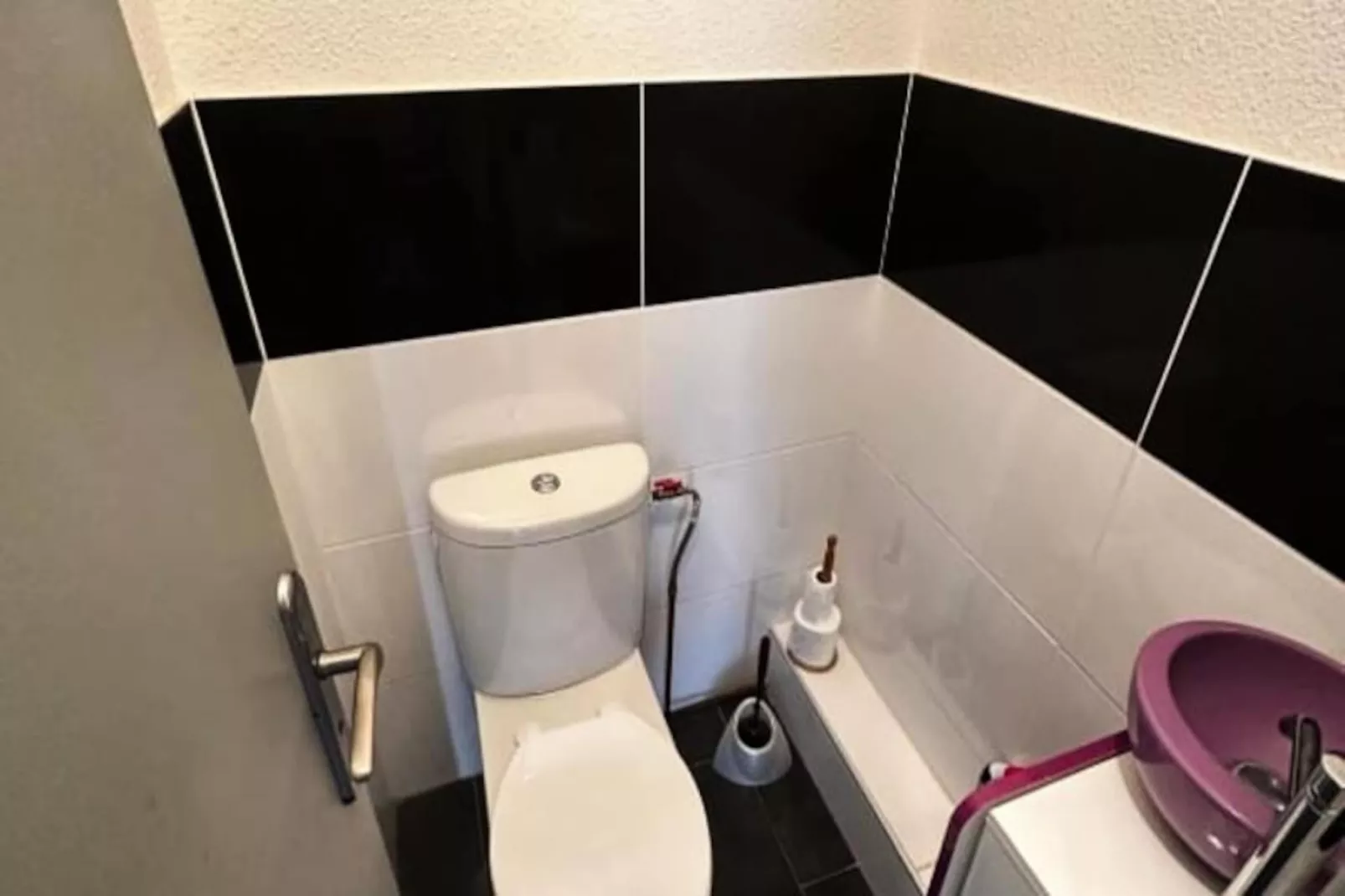 Beau T2 Bis Traversant Idéalement Situé-Niet-getagd