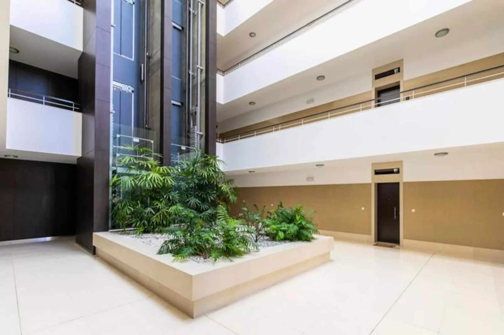 Apartment Henri-Niet-getagd