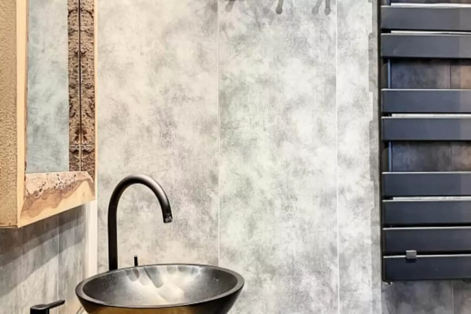 Résidence As 51 - Comme Un Poisson Dans L'eau-Niet-getagd