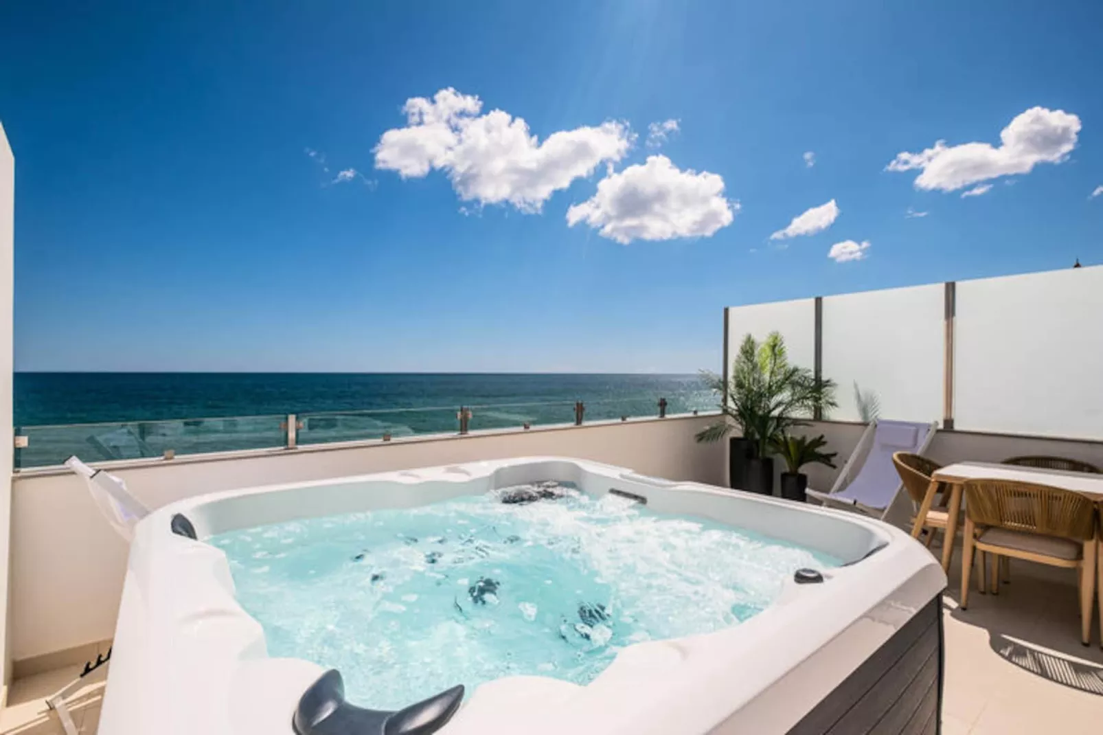 Appartements à Armaçao de Pera-Niet-getagd