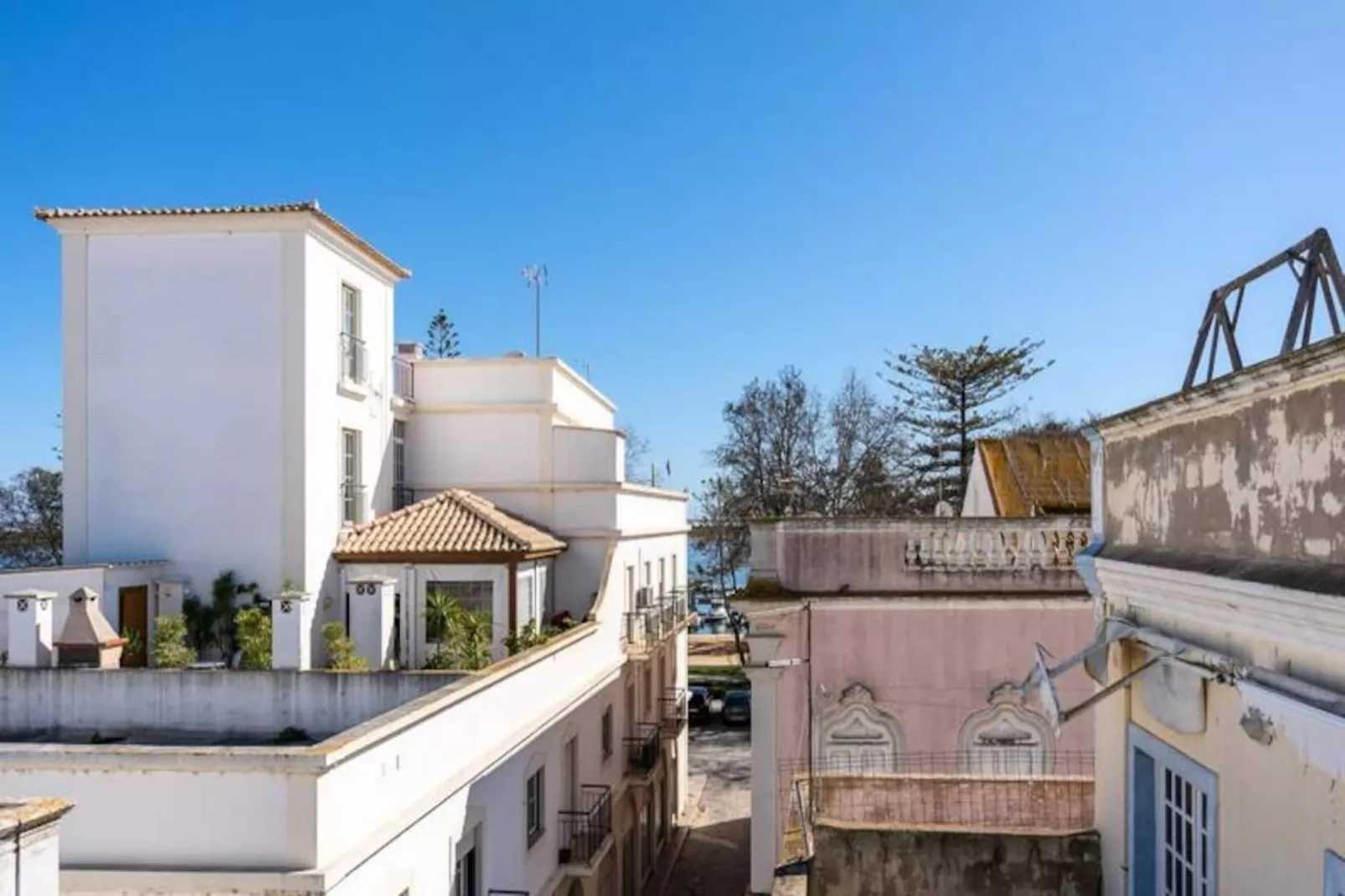 Town House Olh&atilde;o 11-Niet-getagd