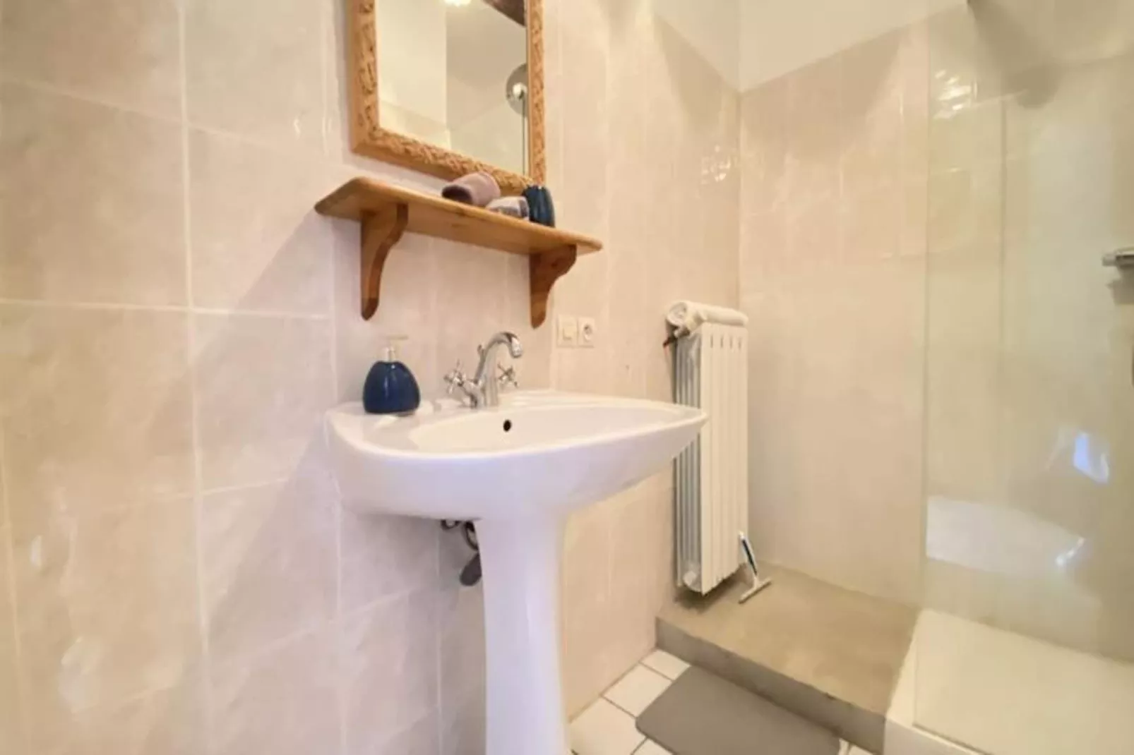 84b7 - Logement Dans Mas De Charme Du Xviii&egrave;me Si&egrave;cle-Niet-getagd