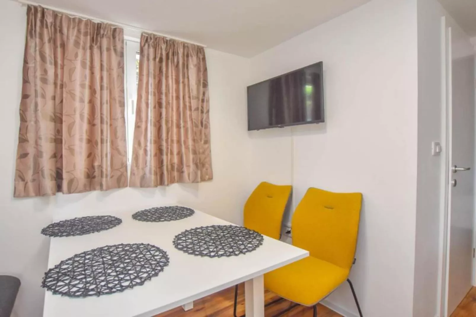 Mobile homes Bella vita 2-Buitenlucht