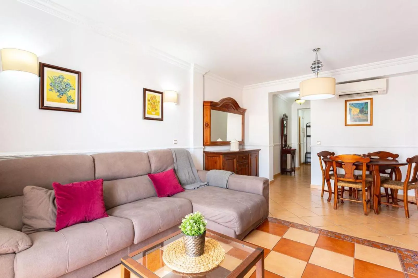 Apartamento en Nerja-Woonkamer