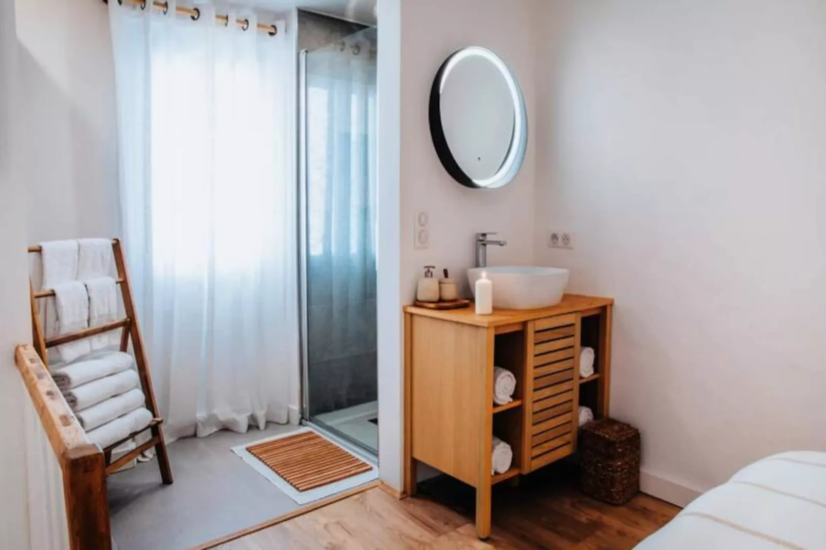 Résidence Charmante Maisonnette Entièrement Rénovée Dans La Vieille Ville D'antibes-Niet-getagd