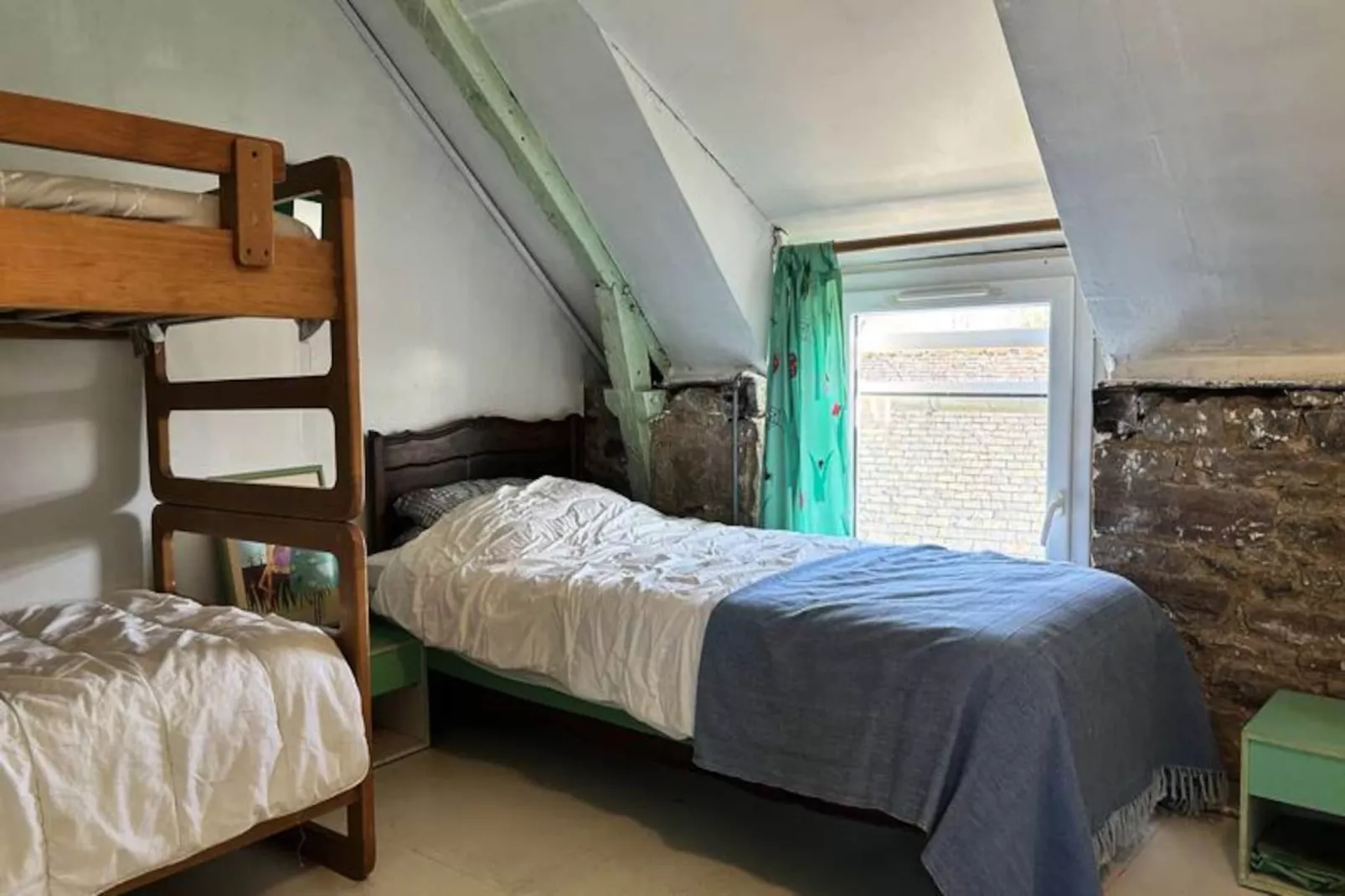 Résidence 1200-st Alban-Niet-getagd