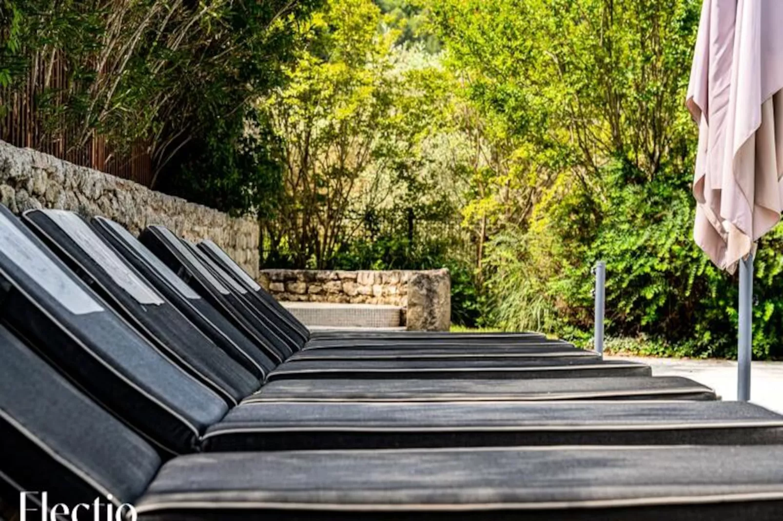 Loggia 1 Olivier | R&eacute;sidence Les Petitons-Niet-getagd