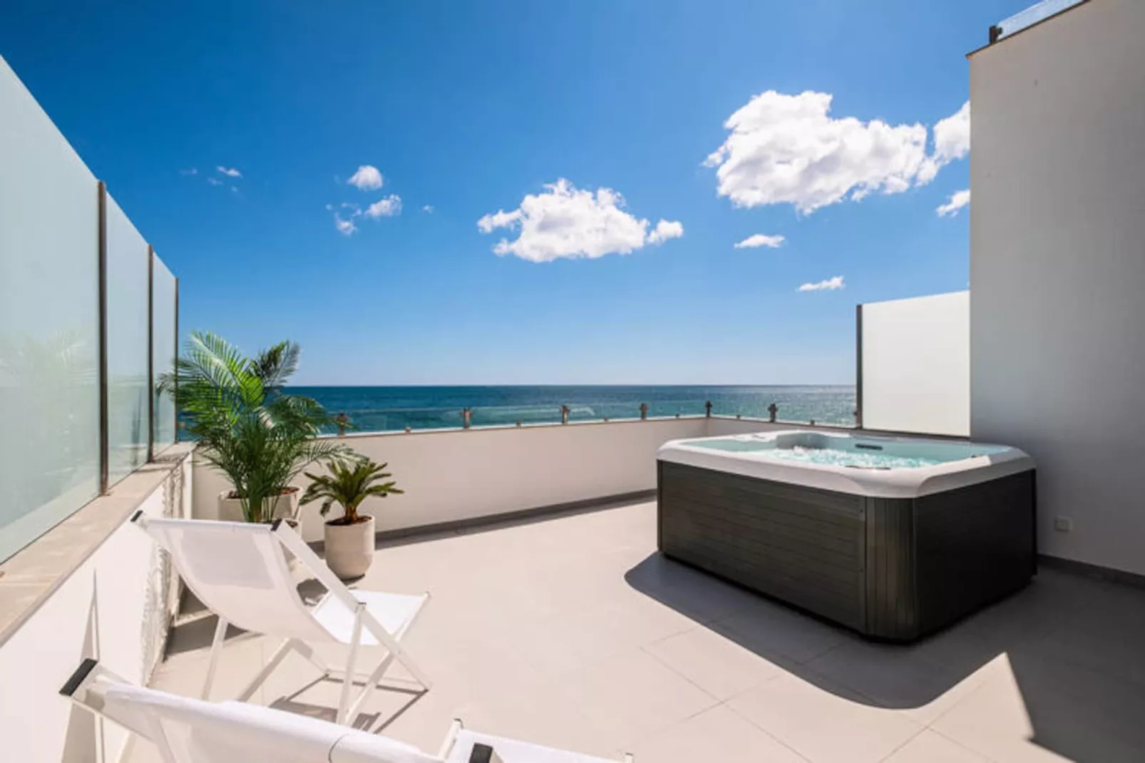 Appartements à Armaçao de Pera-Niet-getagd