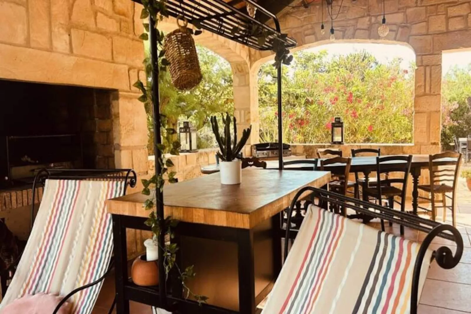 Villa Secret Du Jardin Face &agrave; La Mer-Niet-getagd