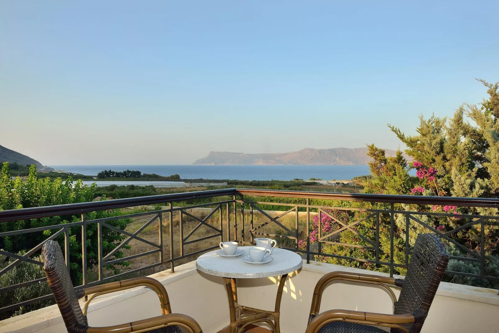 Villa Arhontariki 8prs-Terrasbalkon