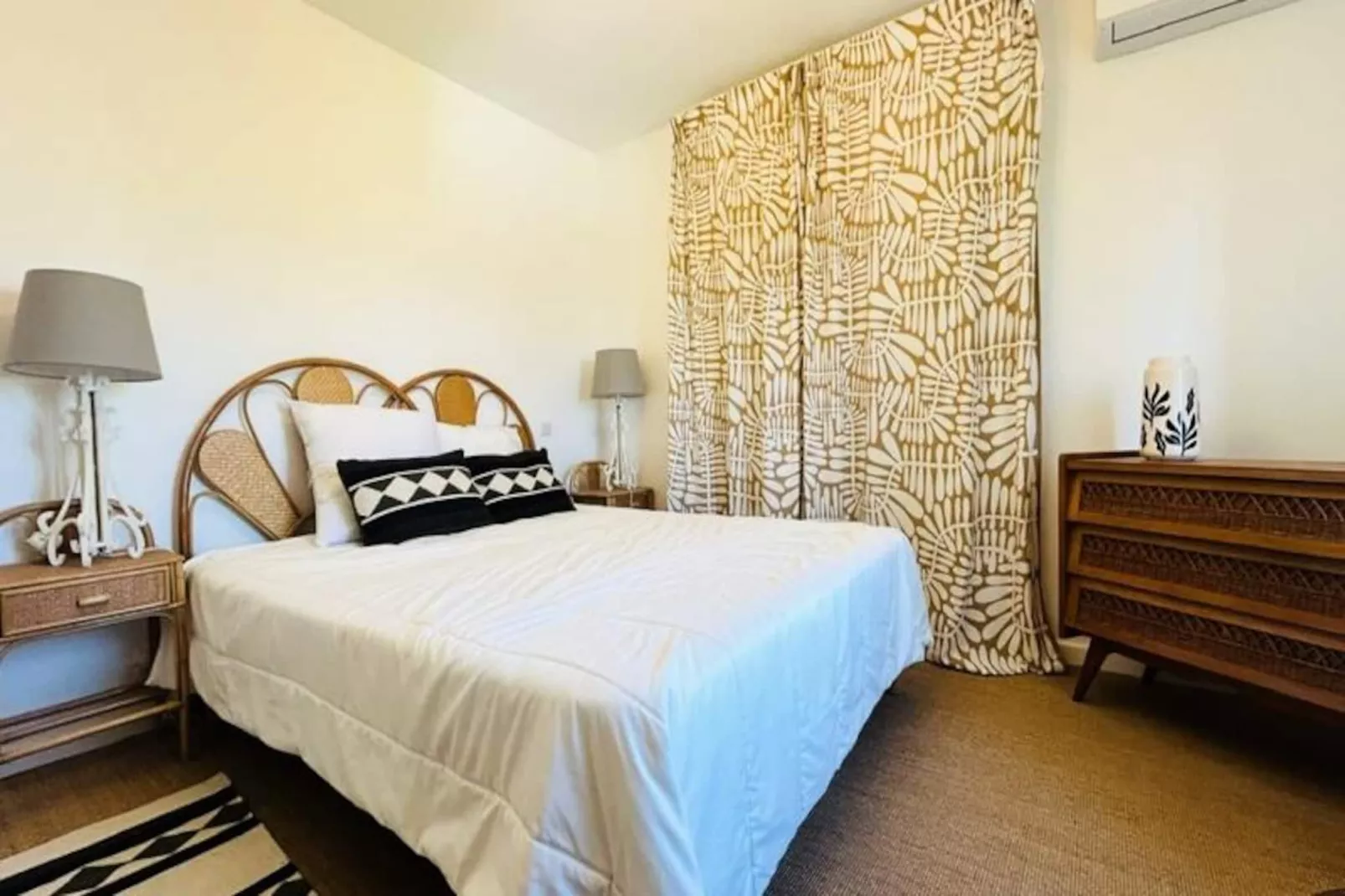 Villa Secret Du Jardin Face &agrave; La Mer-Niet-getagd