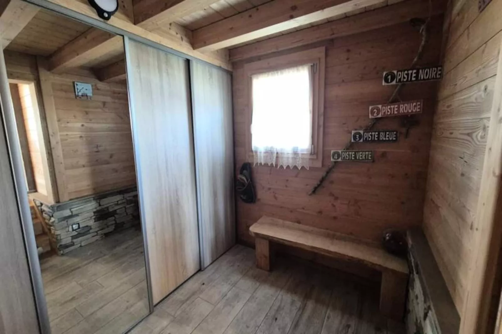 **chalet D'exception &agrave; Louer &agrave; La F&eacute;claz &ndash; 4 Chambres, 10 Couchages-Niet-getagd