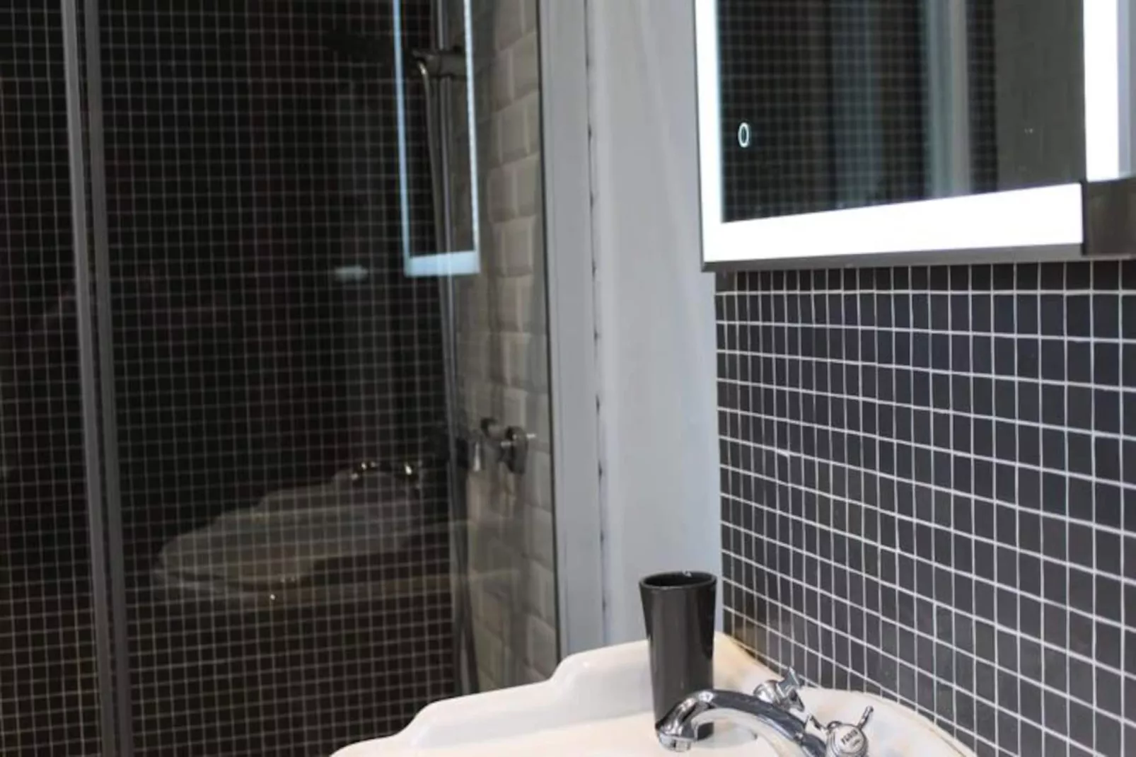 Résidence Aa13 - Le Victor Hugo - S&eacute;jour D&rsquo;exception Dans Un Appartement Historique-Niet-getagd