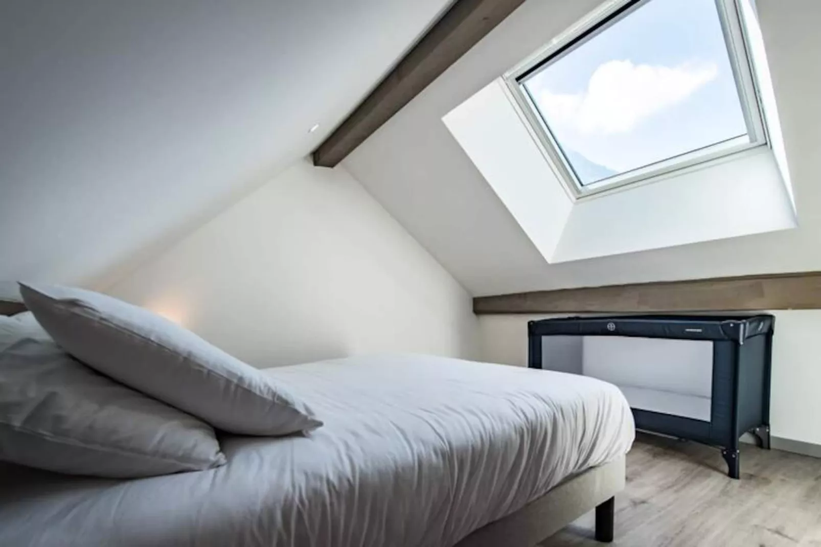 Résidence Duplex &agrave; Albiez-montrond Avec Terrasse - Niet-getagd