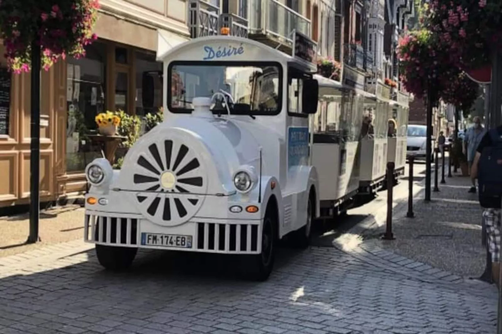 Résidence Md 52 - &eacute;l&eacute;gante Maison Avec Terrasse-Niet-getagd