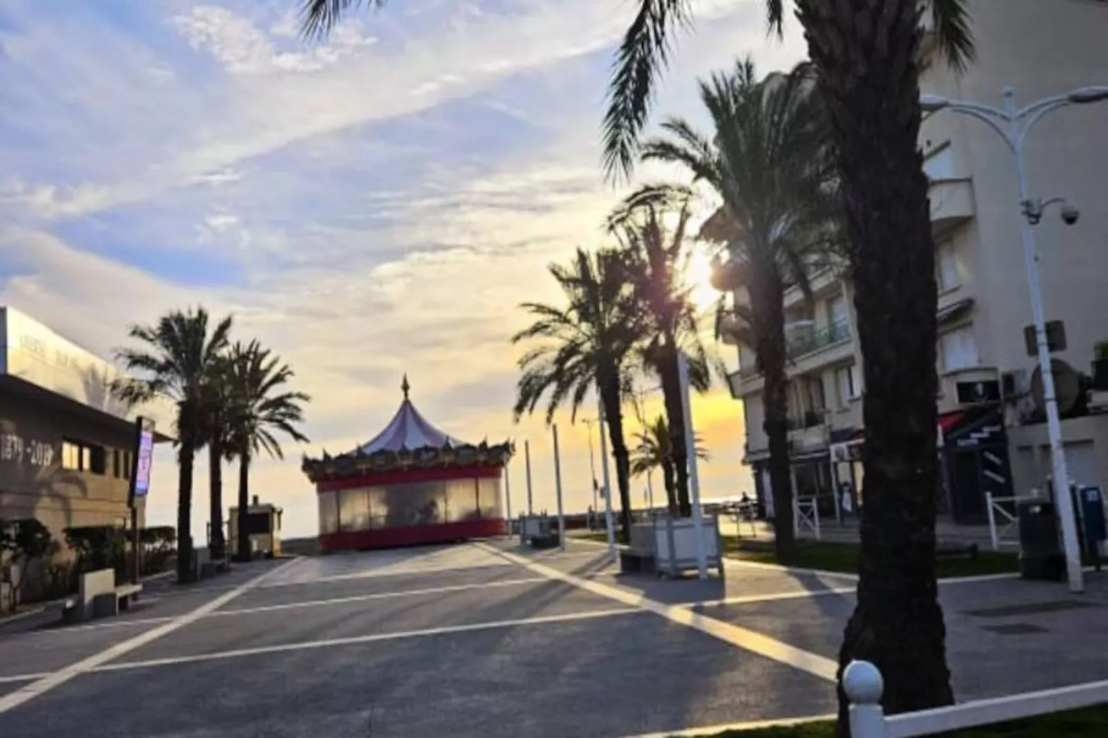 Résidence Villa Camarguaise : Entre Plage Et Centre Ville Avec Bassin Ext&eacute;rieur-Niet-getagd