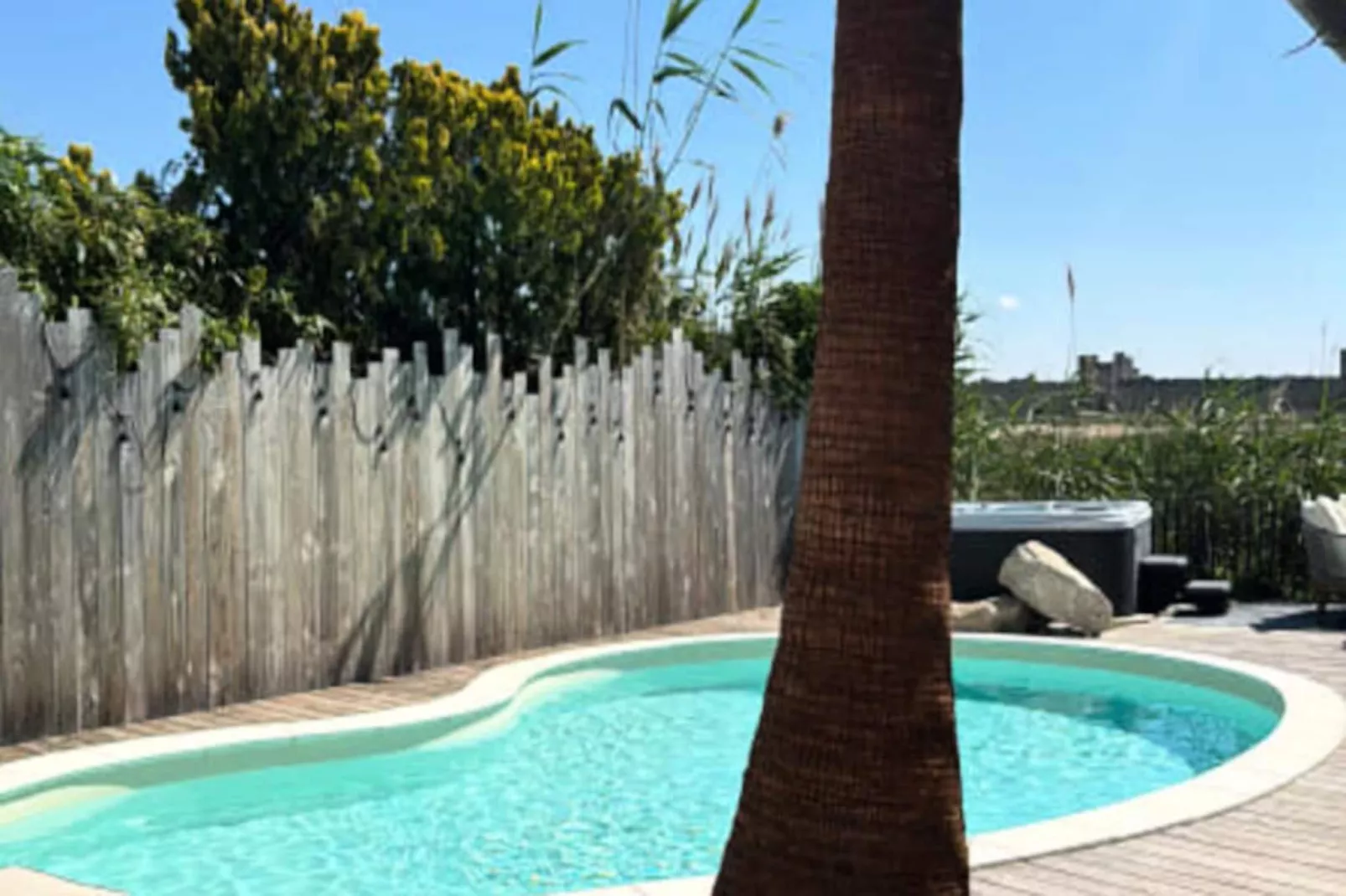 Résidence La Perle Rose Villa Standing 5 &eacute;toiles Avec Piscine Jacuzzi Et Superbe Vue-Niet-getagd