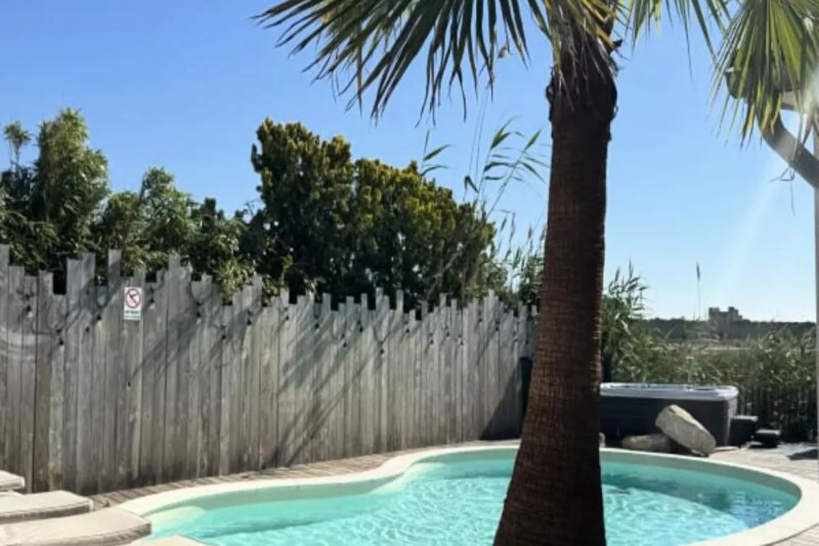 Résidence La Perle Rose Villa Standing 5 &eacute;toiles Avec Piscine Jacuzzi Et Superbe Vue-Niet-getagd