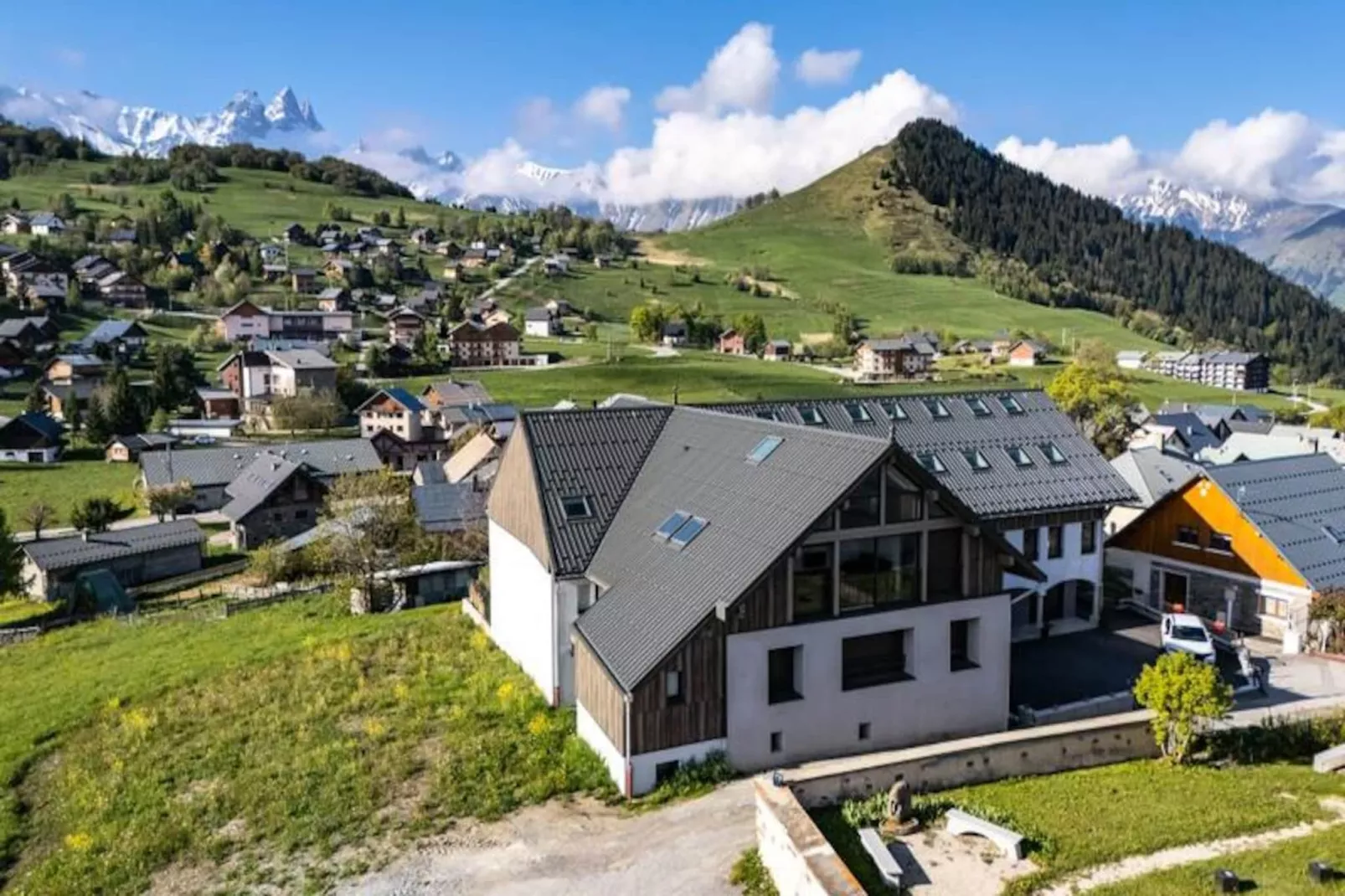Résidence Duplex &agrave; Albiez-montrond Avec Terrasse - Niet-getagd