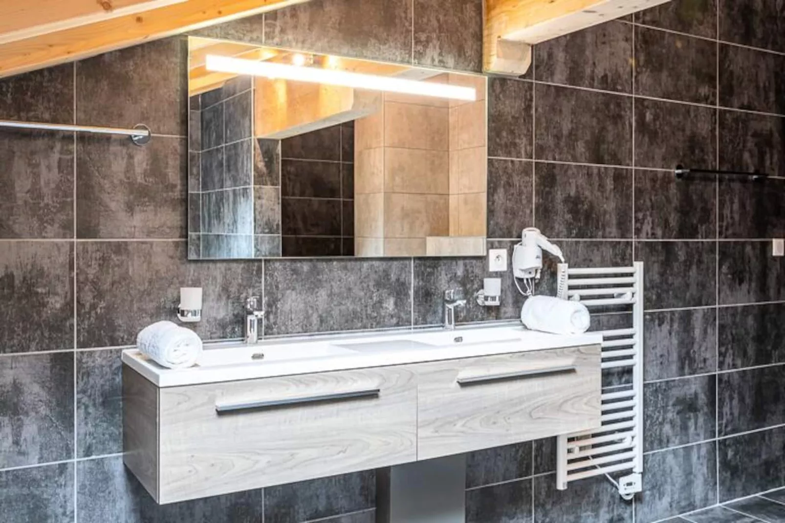 AlpChalets Portes du Soleil *****-Niet-getagd