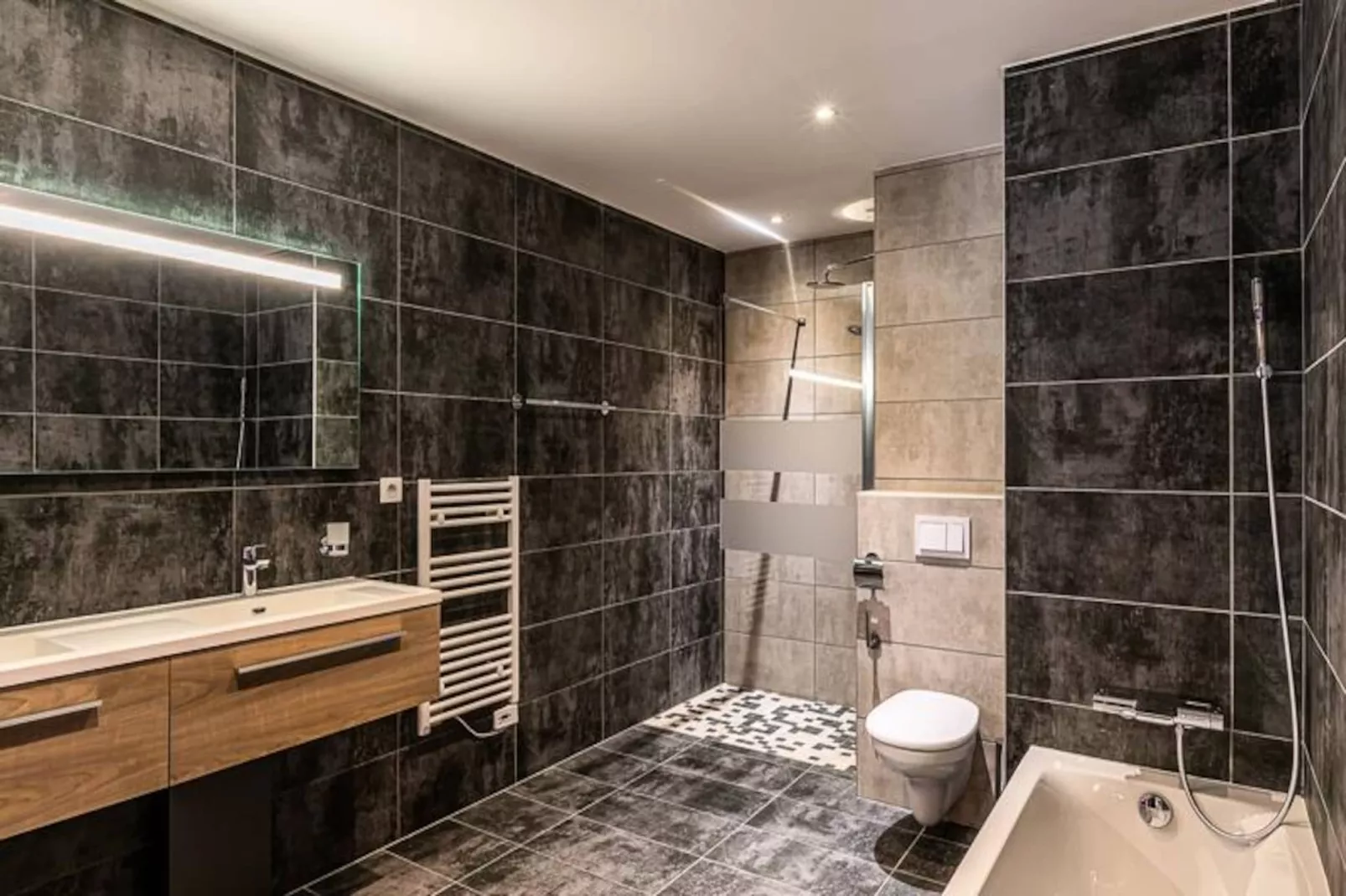 AlpChalets Portes du Soleil *****-Niet-getagd