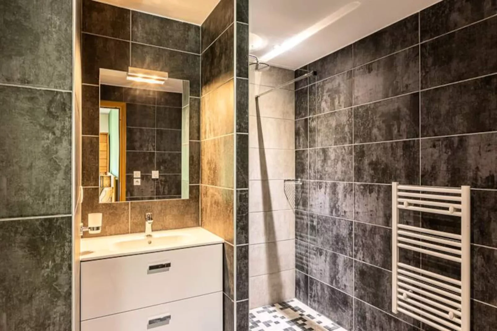 AlpChalets Portes du Soleil *****-Niet-getagd