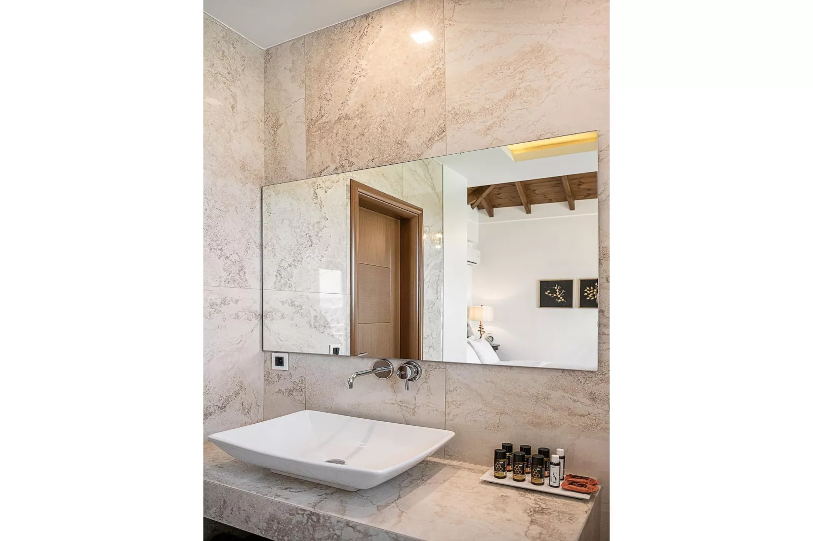 Villa Aloni 8prs-Badkamer