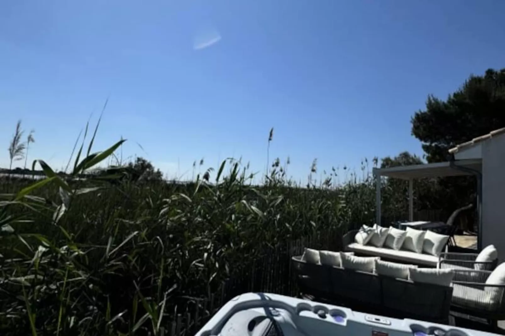 Résidence La Perle Rose Villa Standing 5 &eacute;toiles Avec Piscine Jacuzzi Et Superbe Vue-Niet-getagd