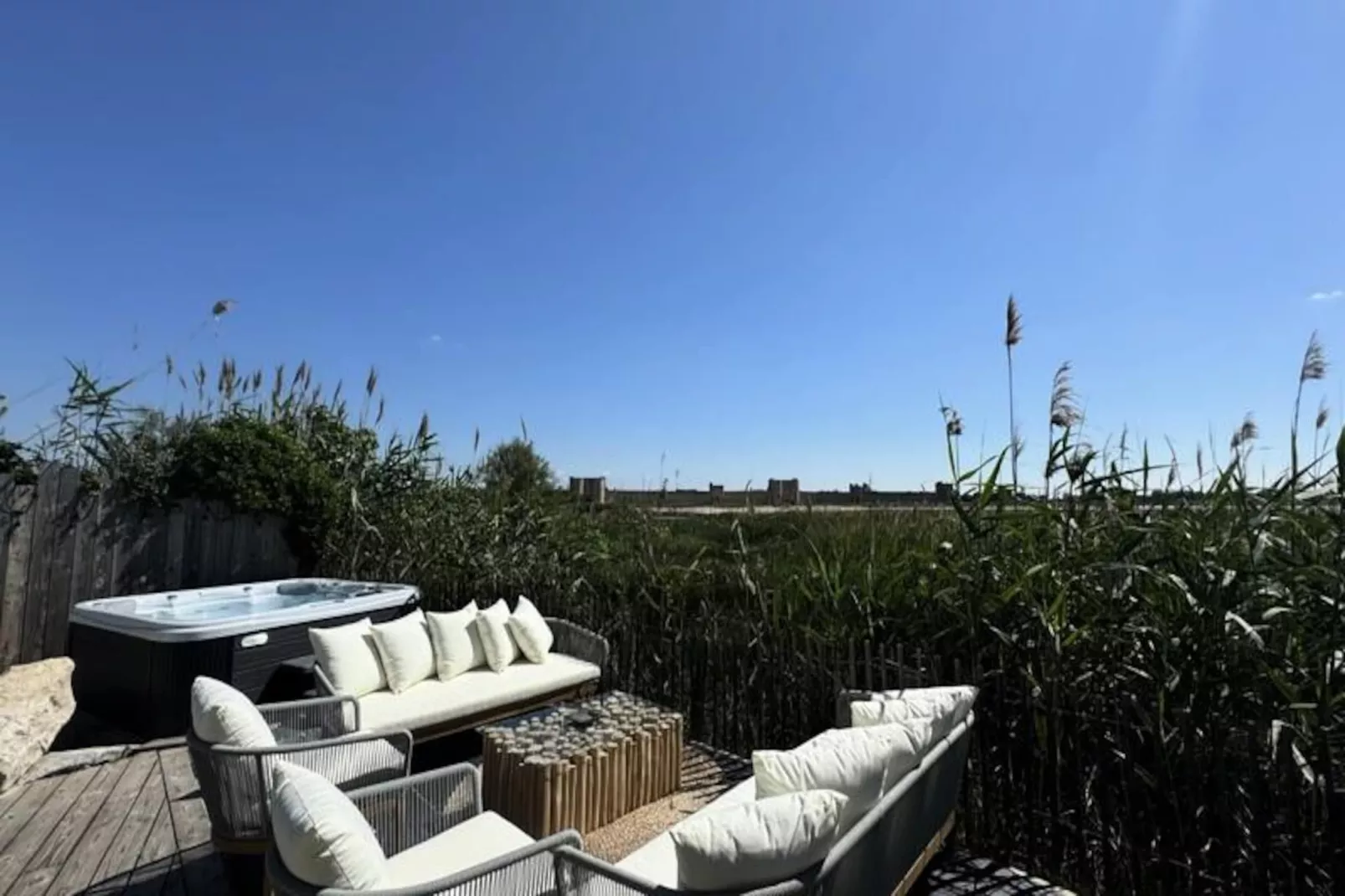 Résidence La Perle Rose Villa Standing 5 &eacute;toiles Avec Piscine Jacuzzi Et Superbe Vue-Niet-getagd