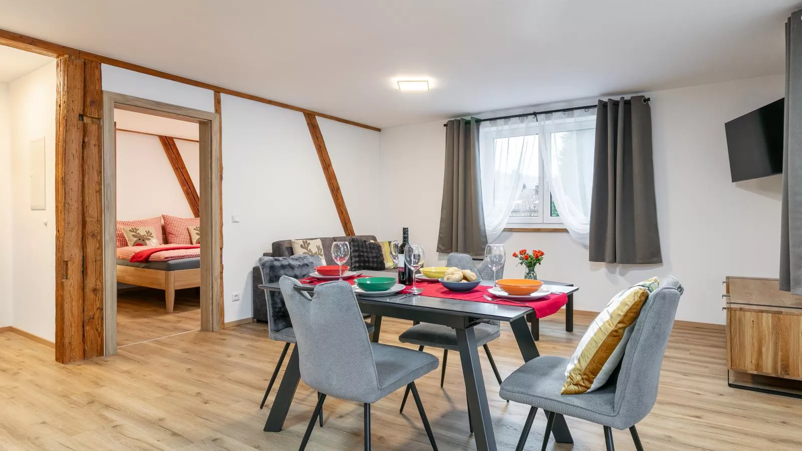 Tennerhof Apartments Top 2-Eetkamer