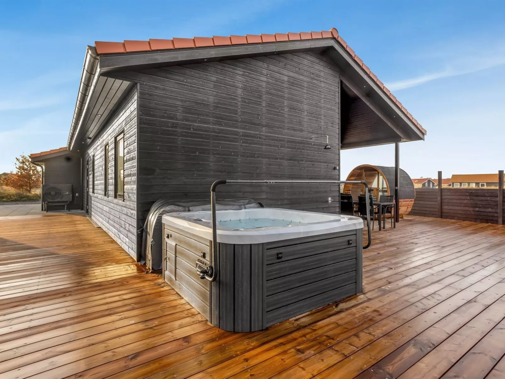 "Thorin" - 1.2km from the sea