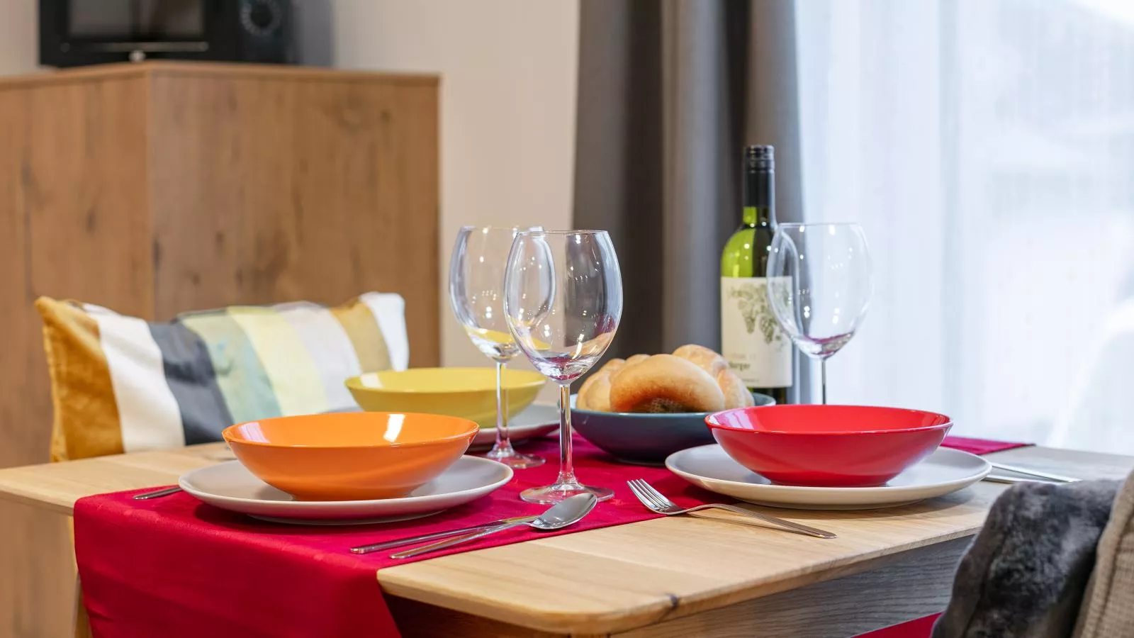 Tennerhof Apartments Top 1 2 3-Eetkamer