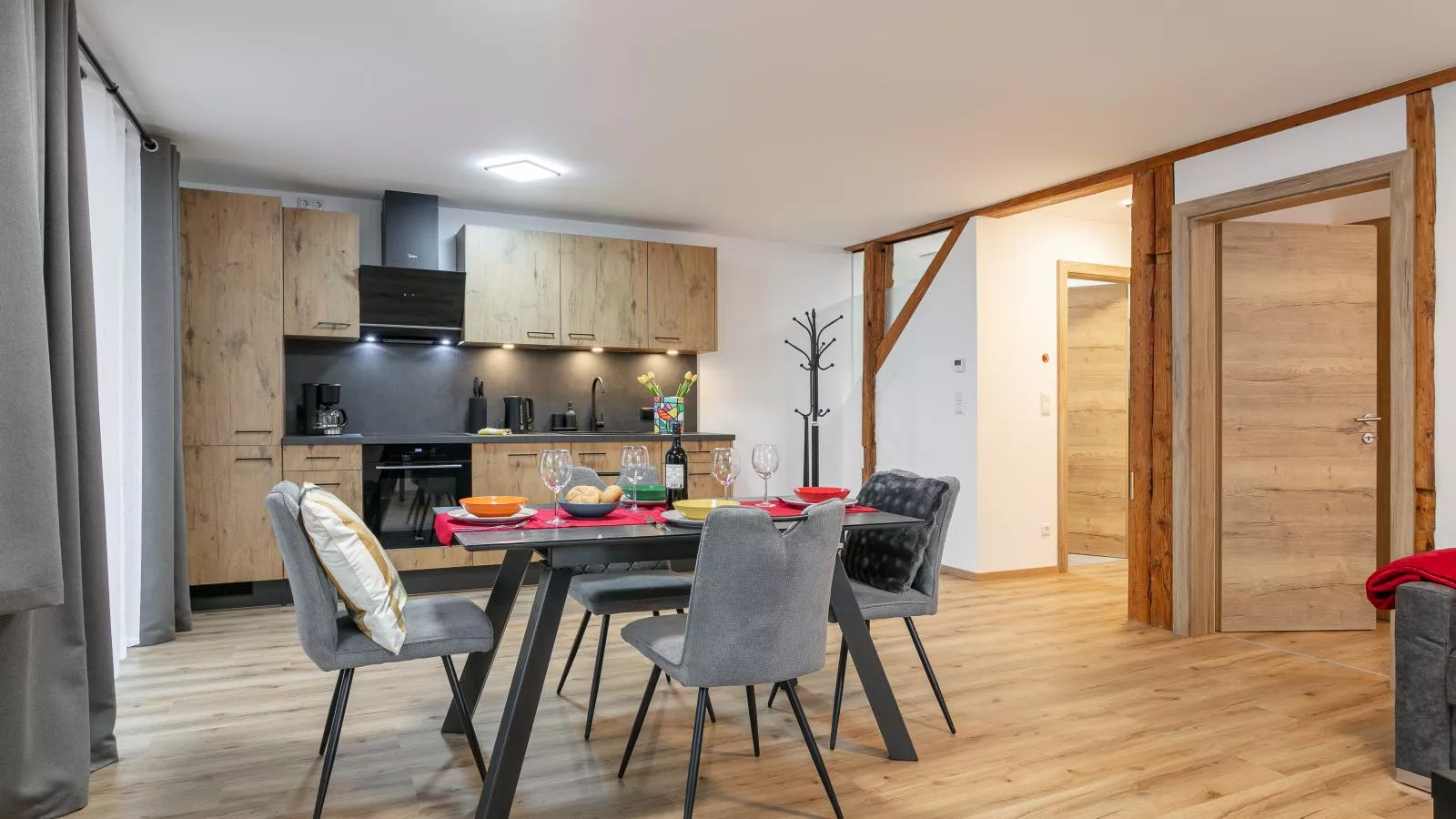 Tennerhof Apartments Top 2-Eetkamer