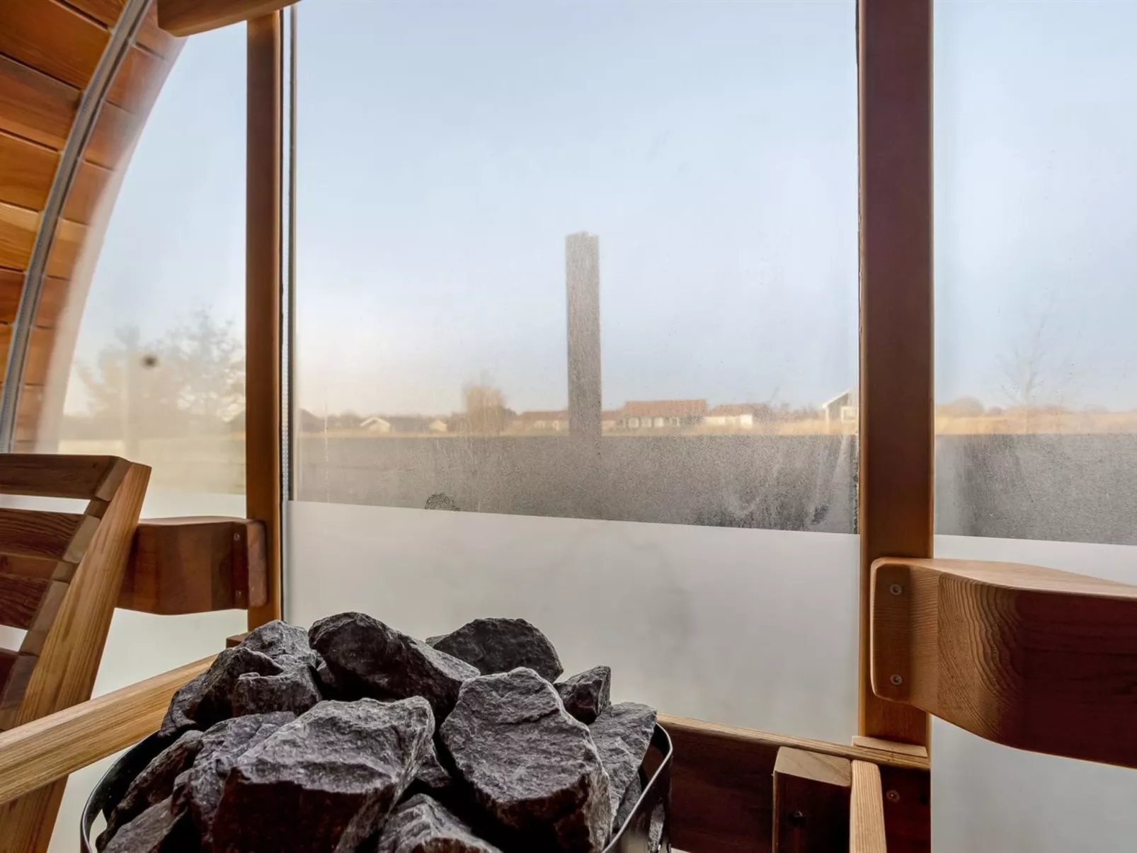 "Thorin" - 1.2km from the sea-Buiten