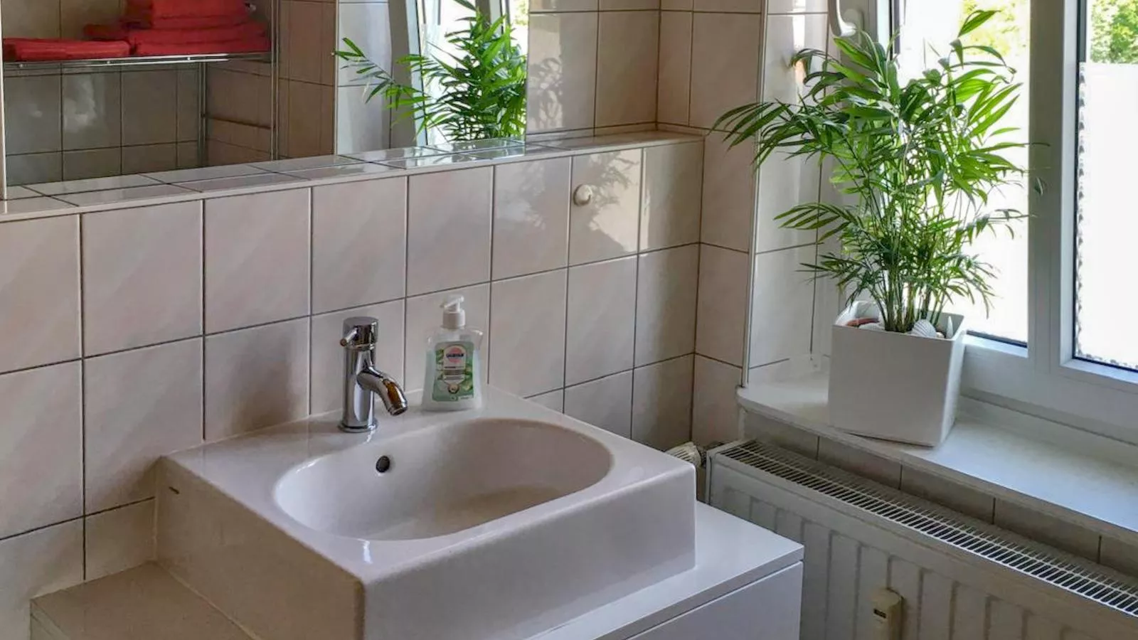 Villa Charlotte-Badkamer