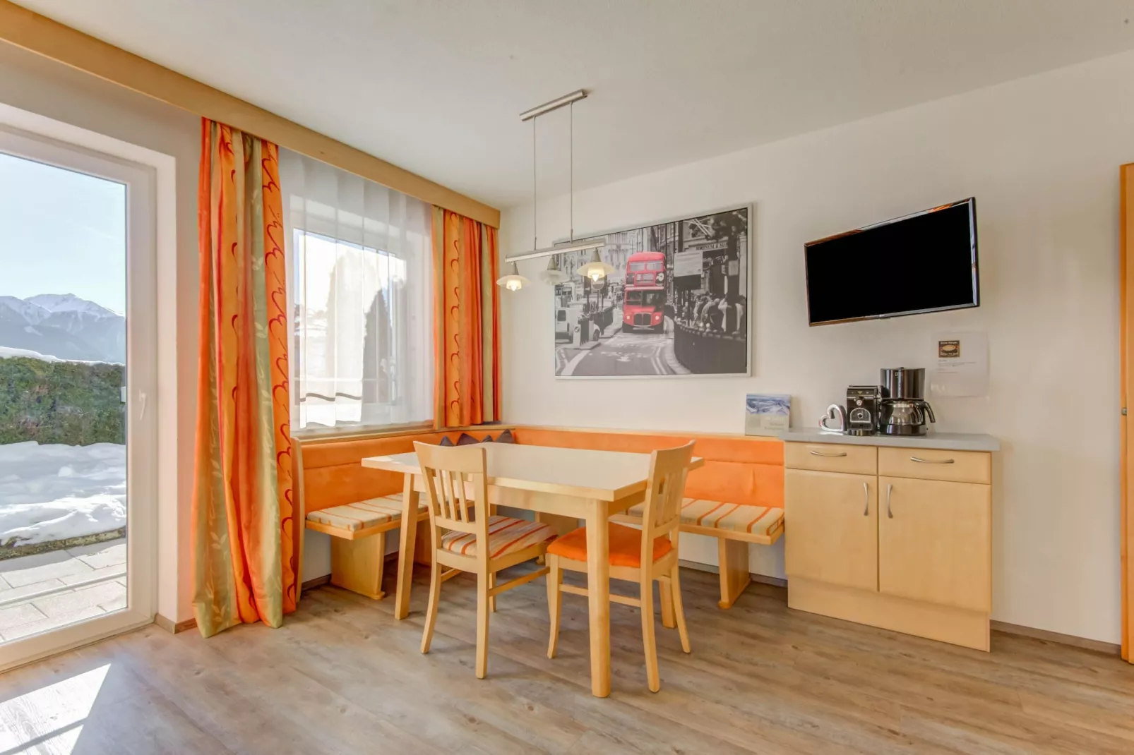 Appartment groß-Eetkamer