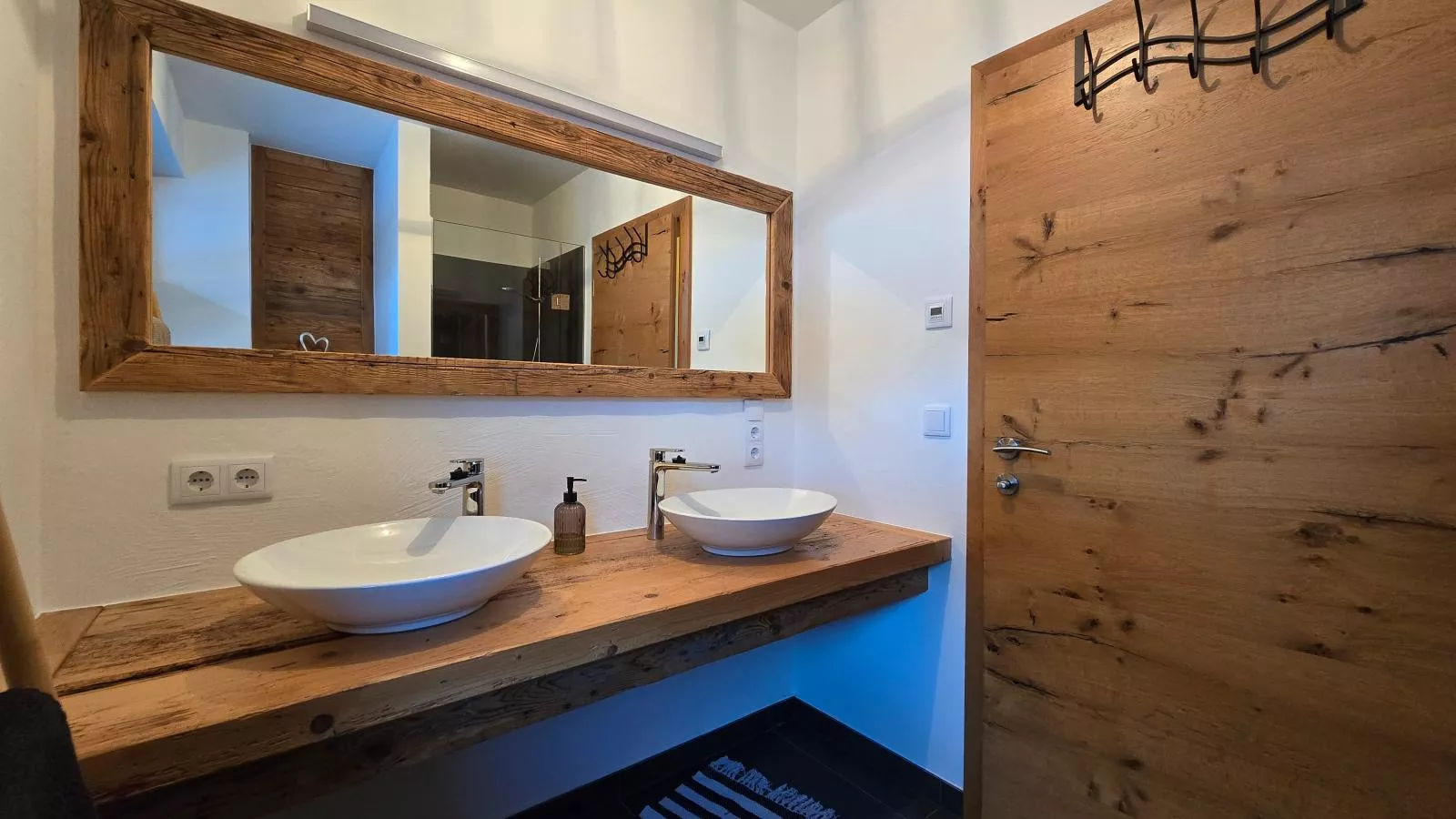 Tauernapart I und II-Badkamer