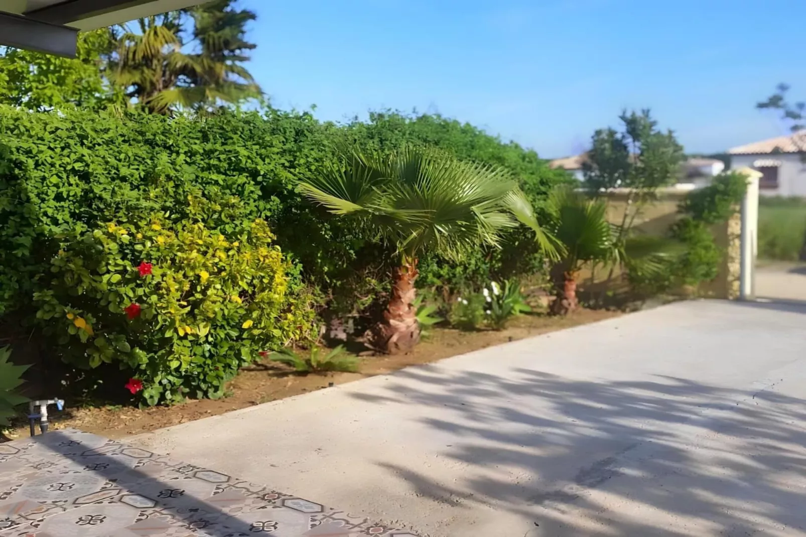 4976- +34636021638-Tuinen zomer