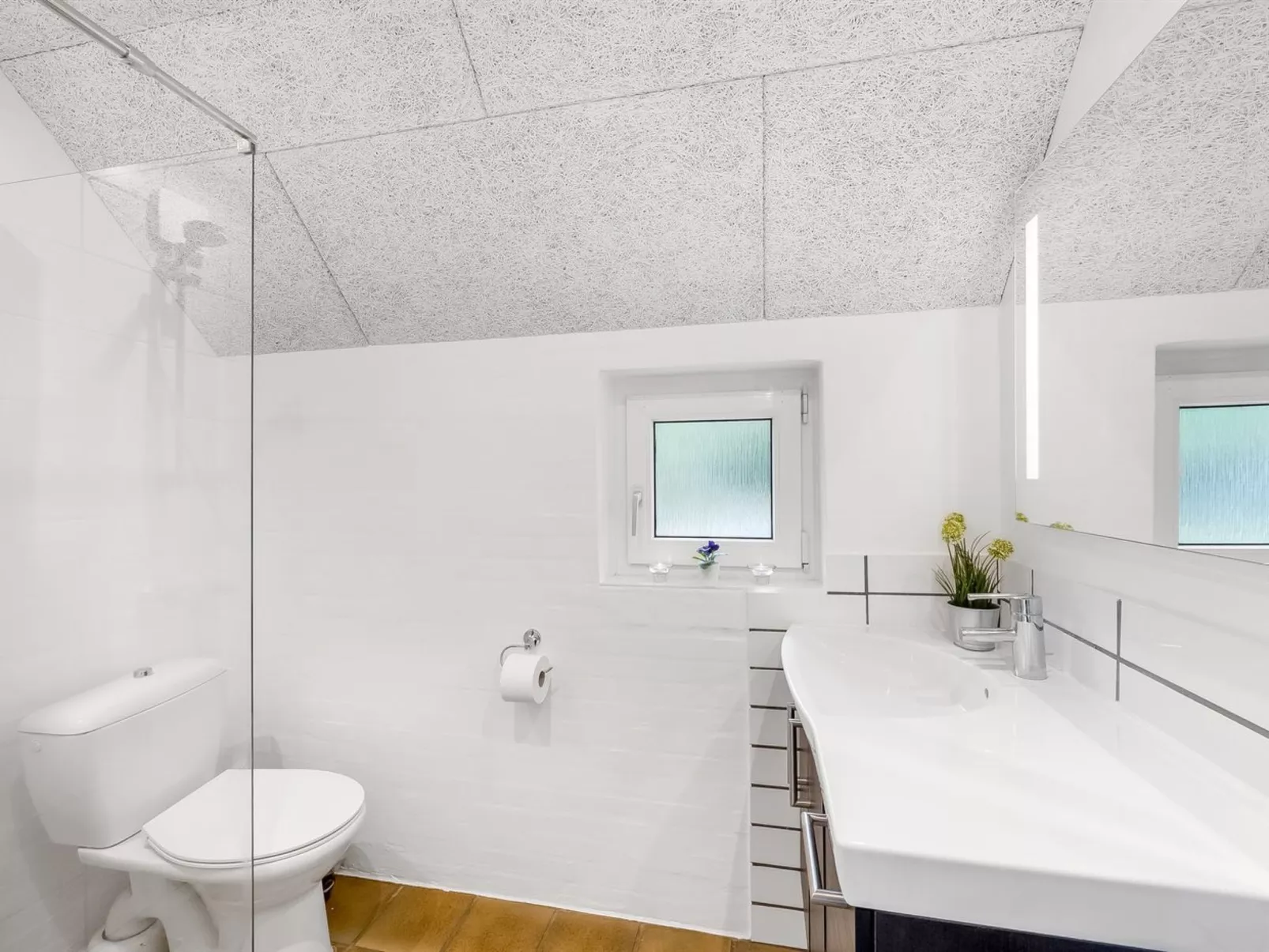 "Aivars" -  from the sea-Binnen