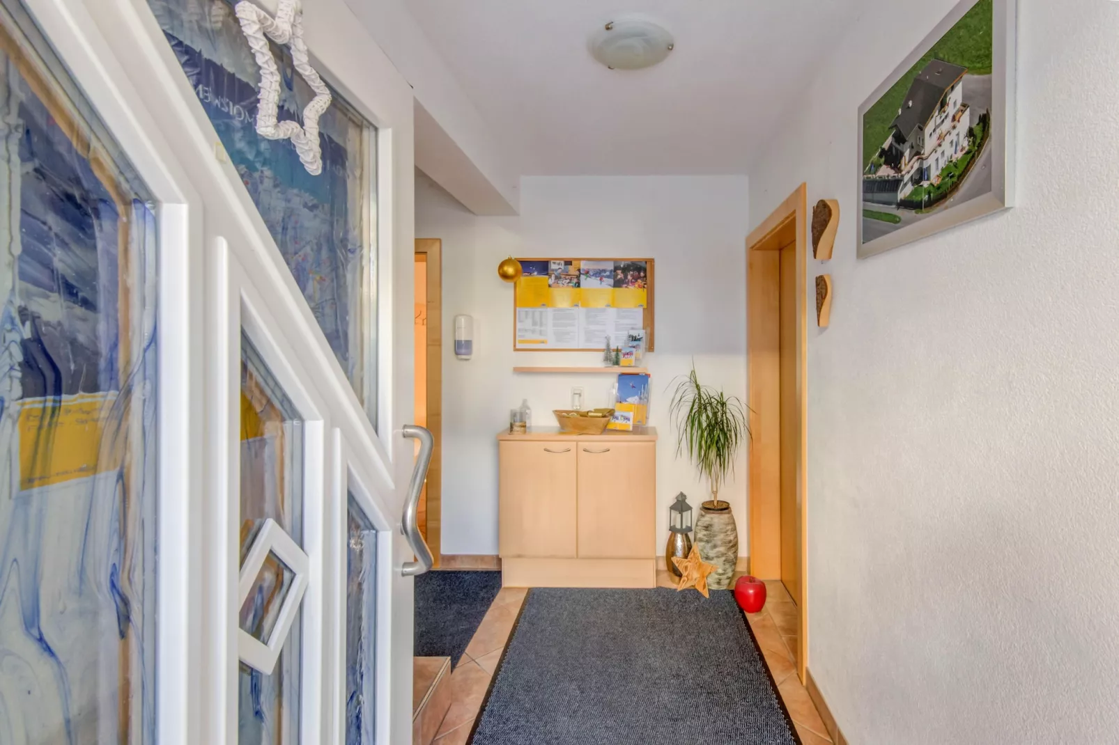 Appartment groß-Overloop