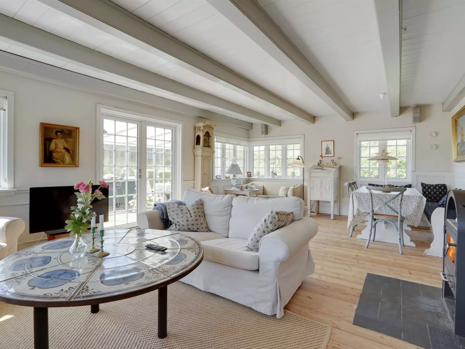 "Mattias" - 100m from the sea-Binnen