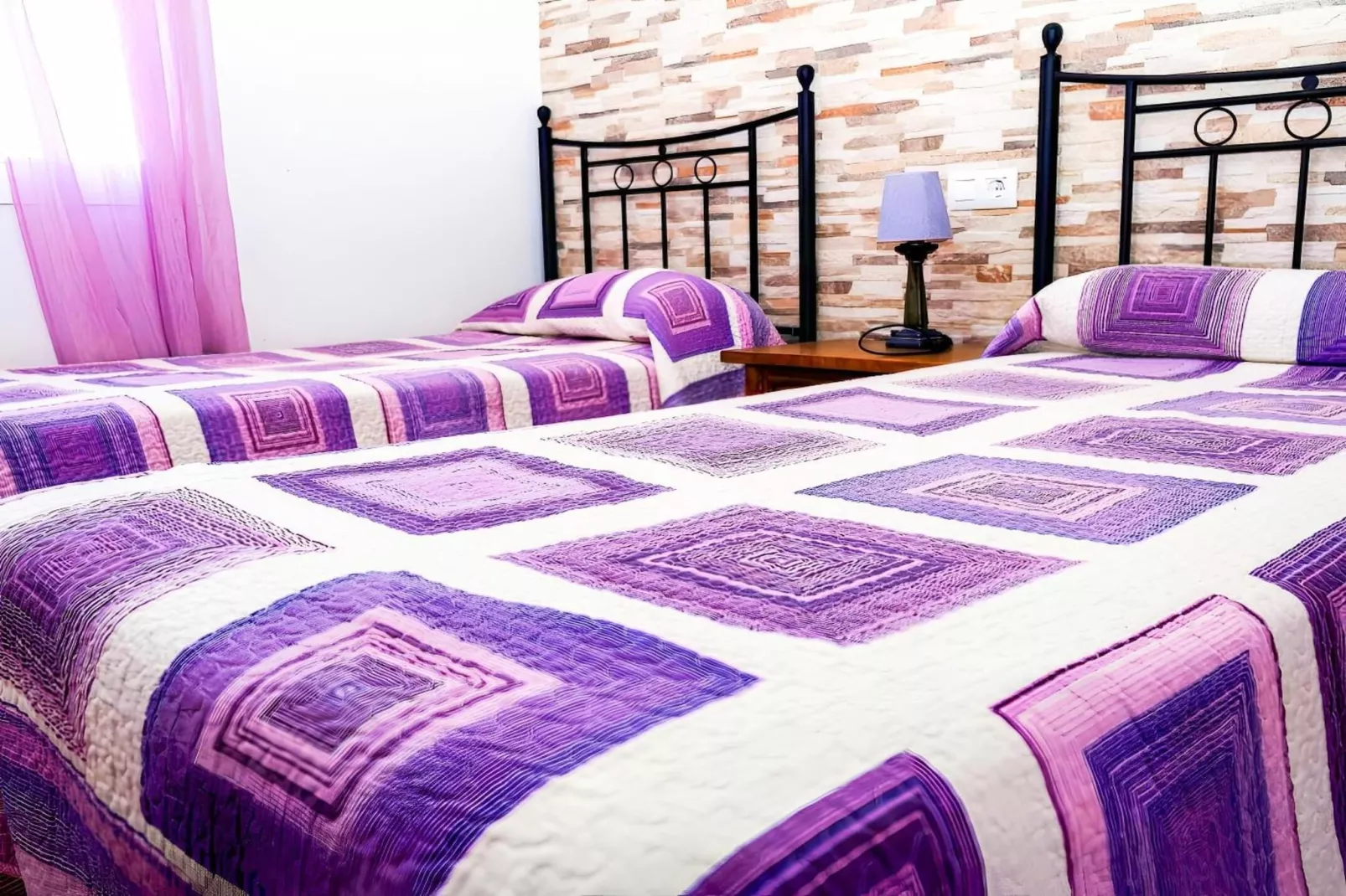 1024-+34606575107-Slaapkamer