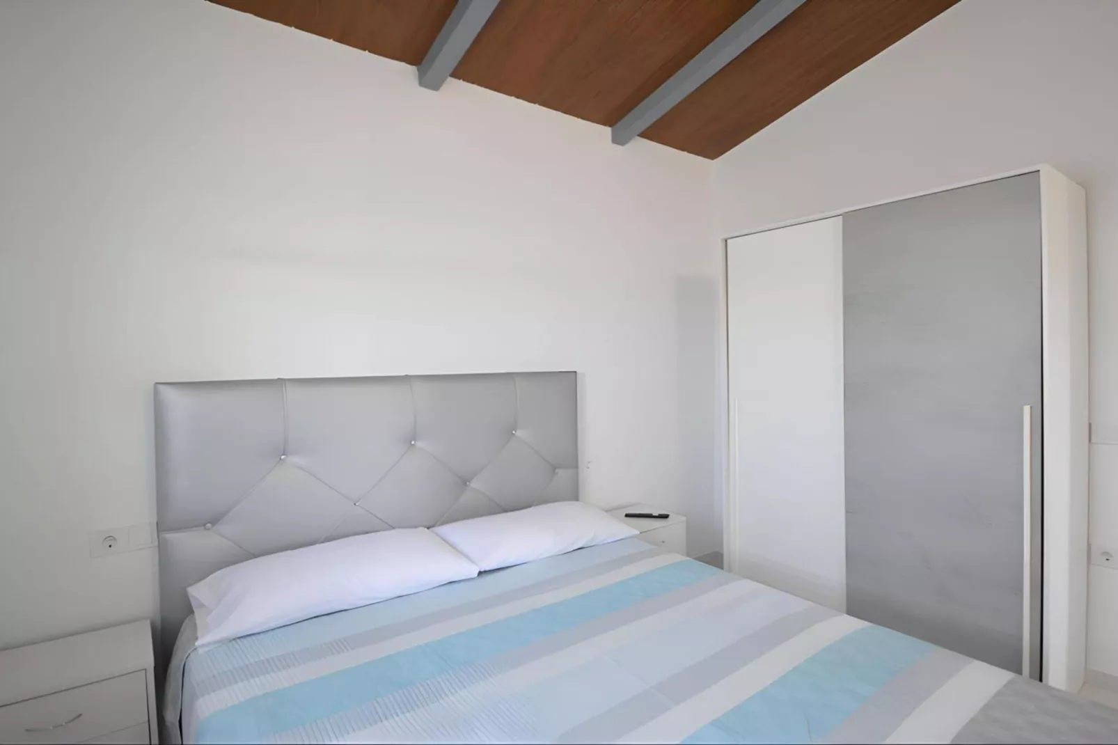 4676-+34696547830-Slaapkamer