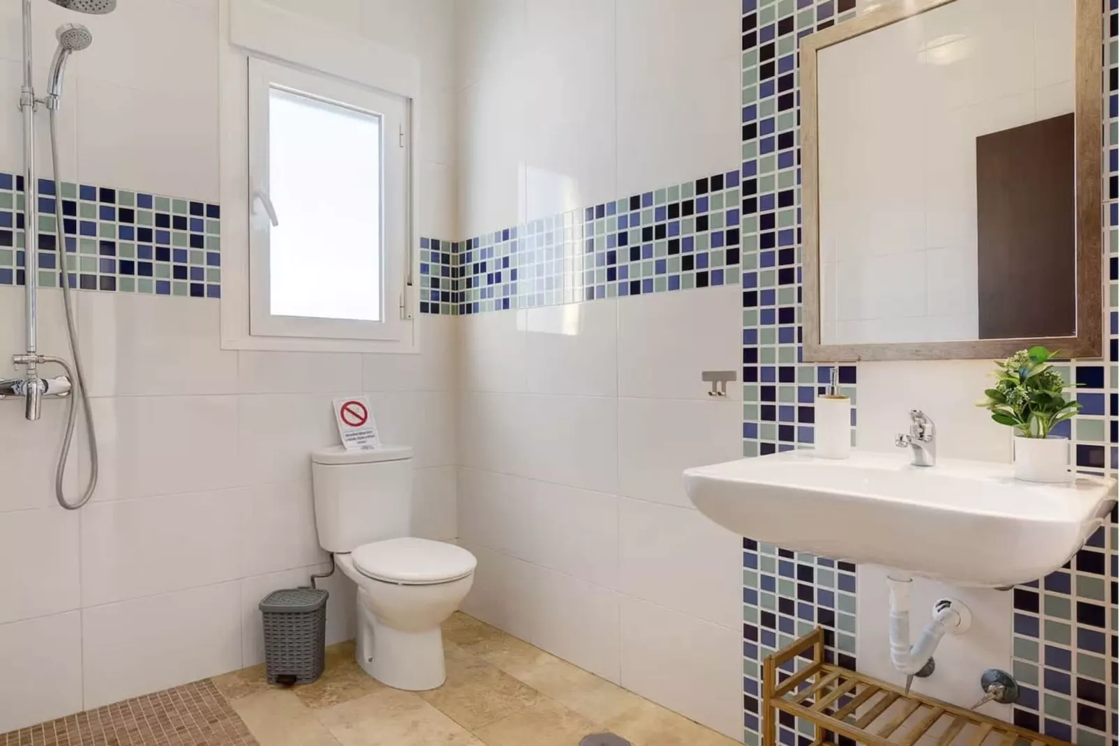 Villa 'Fernando'-Badkamer