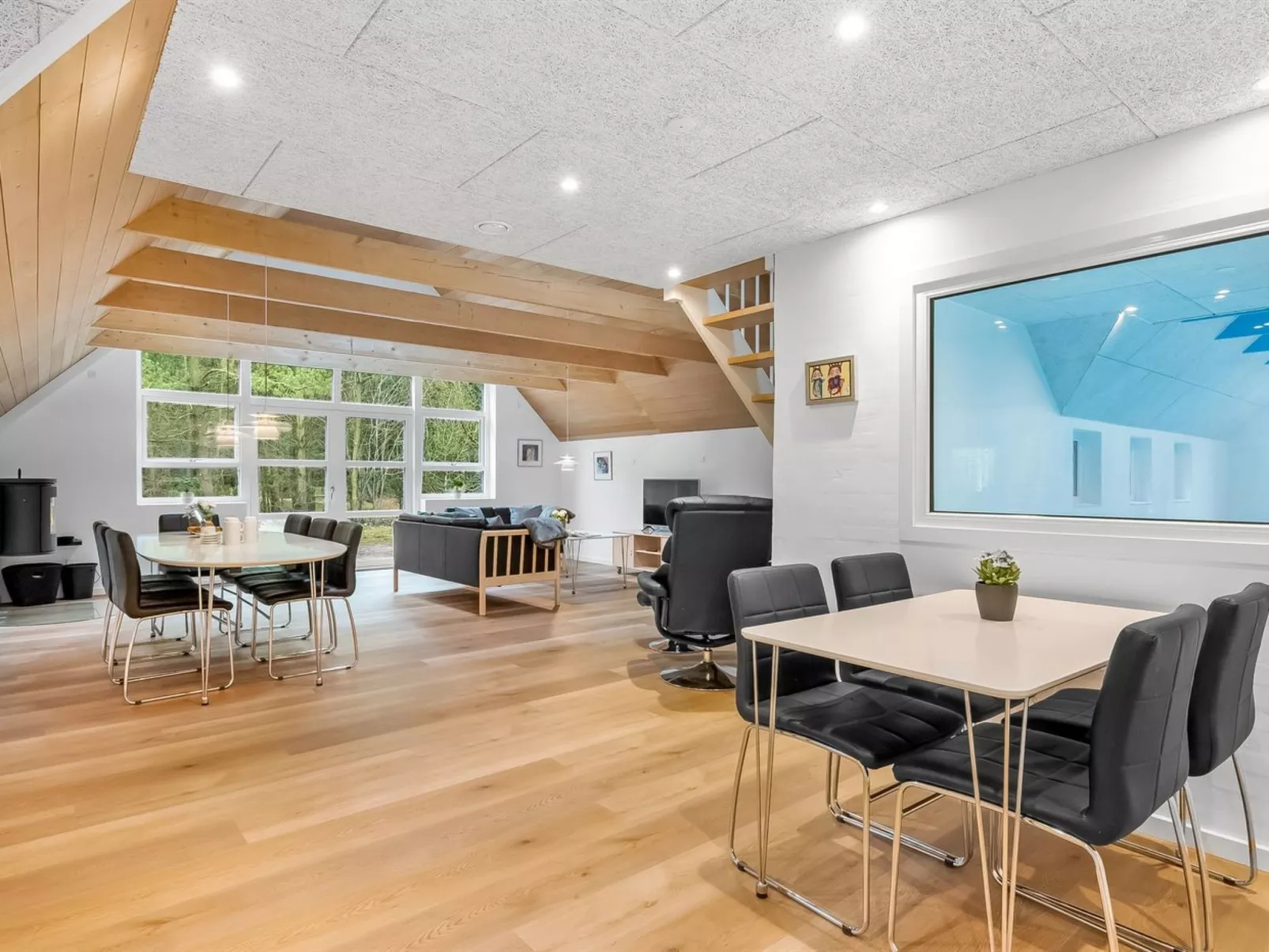 "Aivars" -  from the sea-Binnen